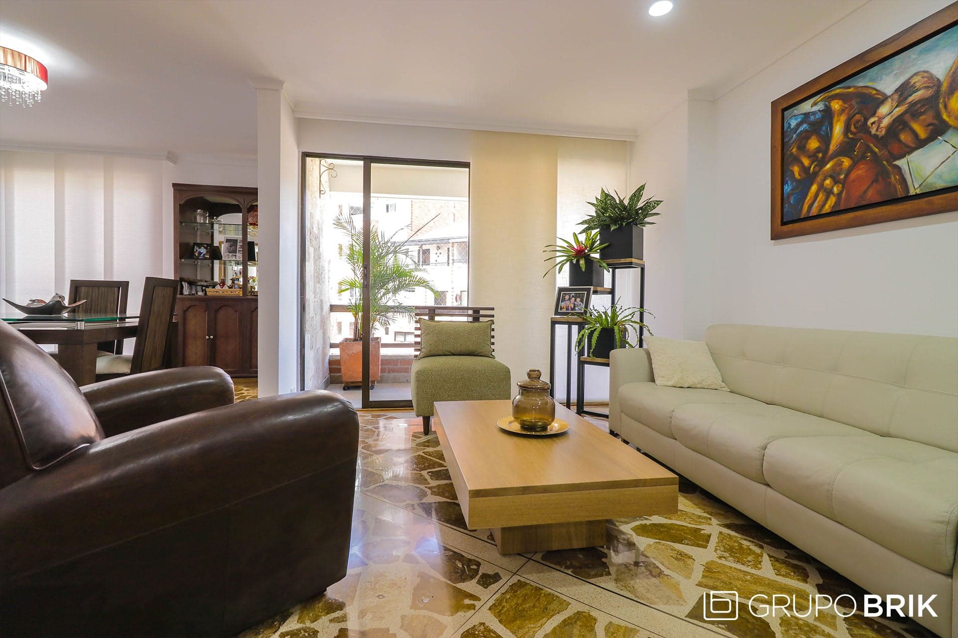 Vista principal de la propiedad