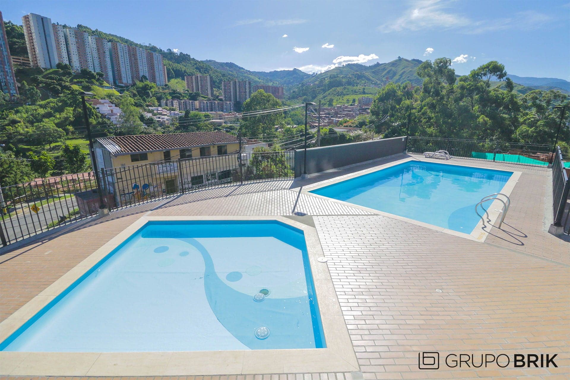 Vista principal de la propiedad