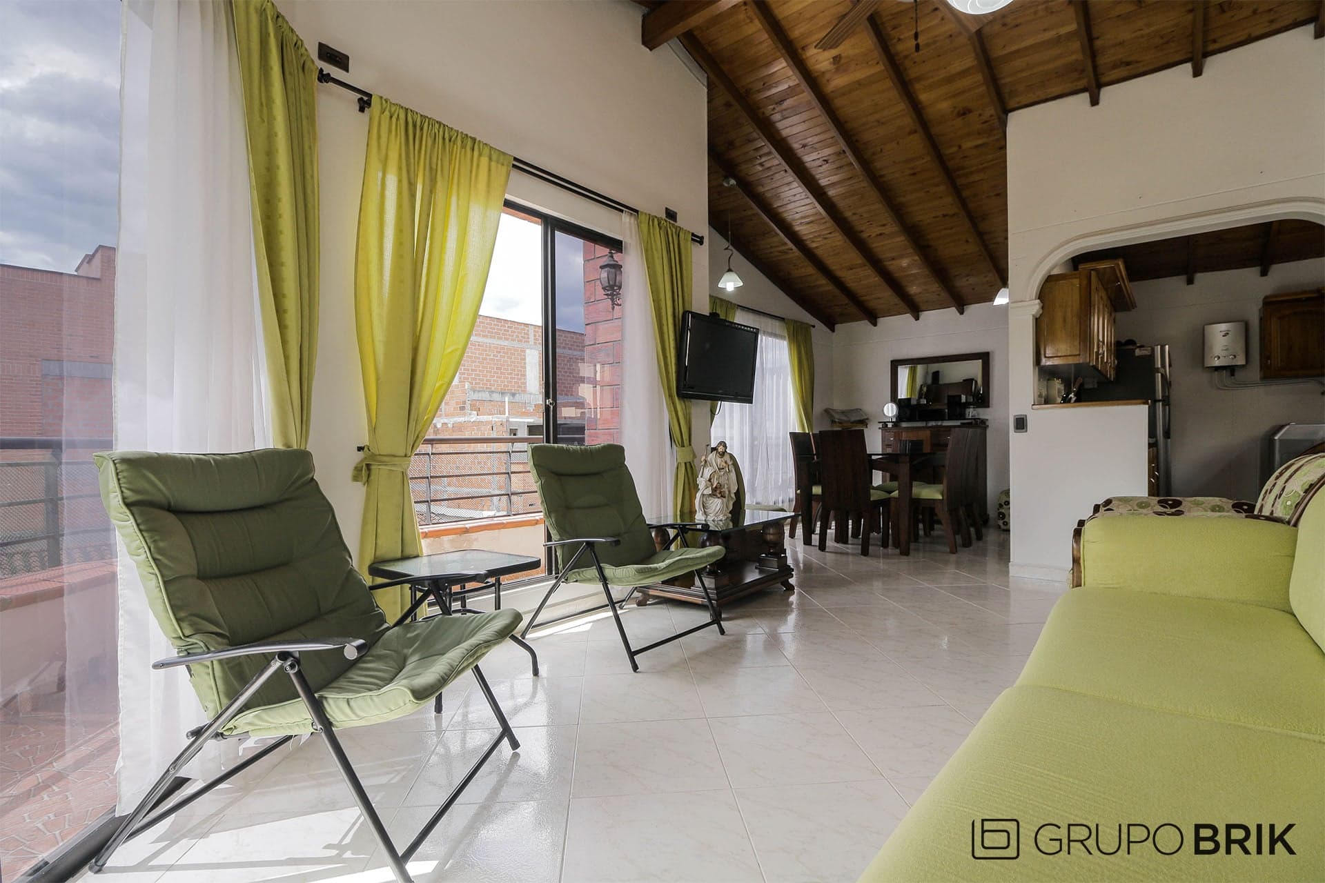 Vista principal de la propiedad