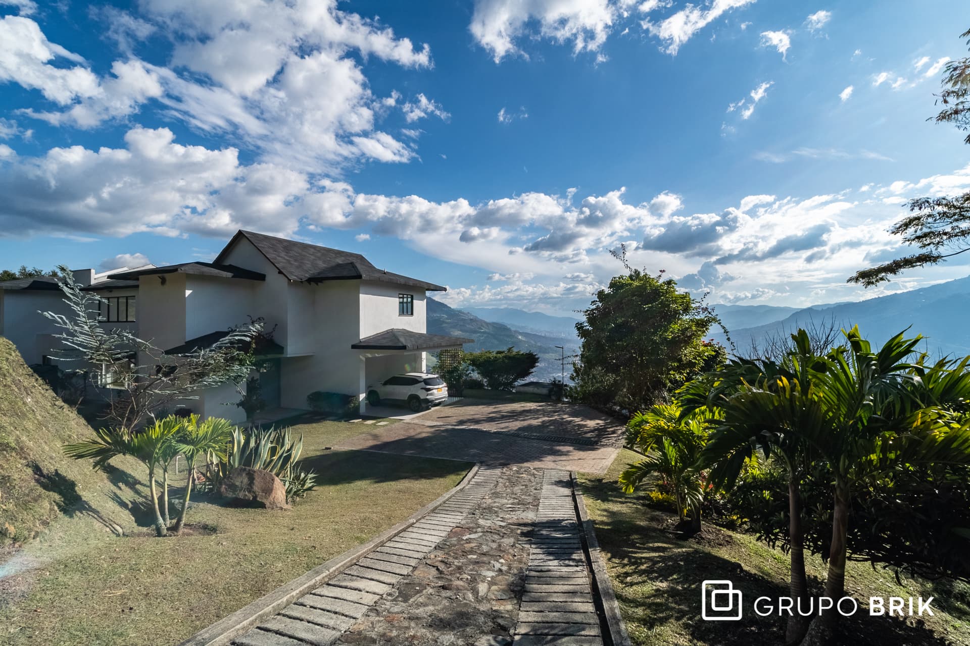 Vista principal de la propiedad