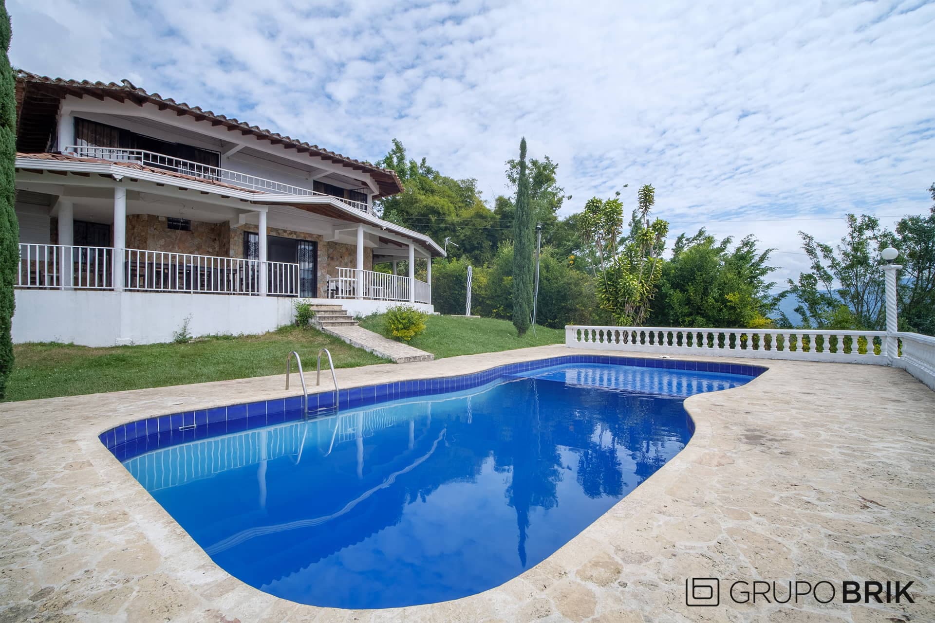 Vista principal de la propiedad