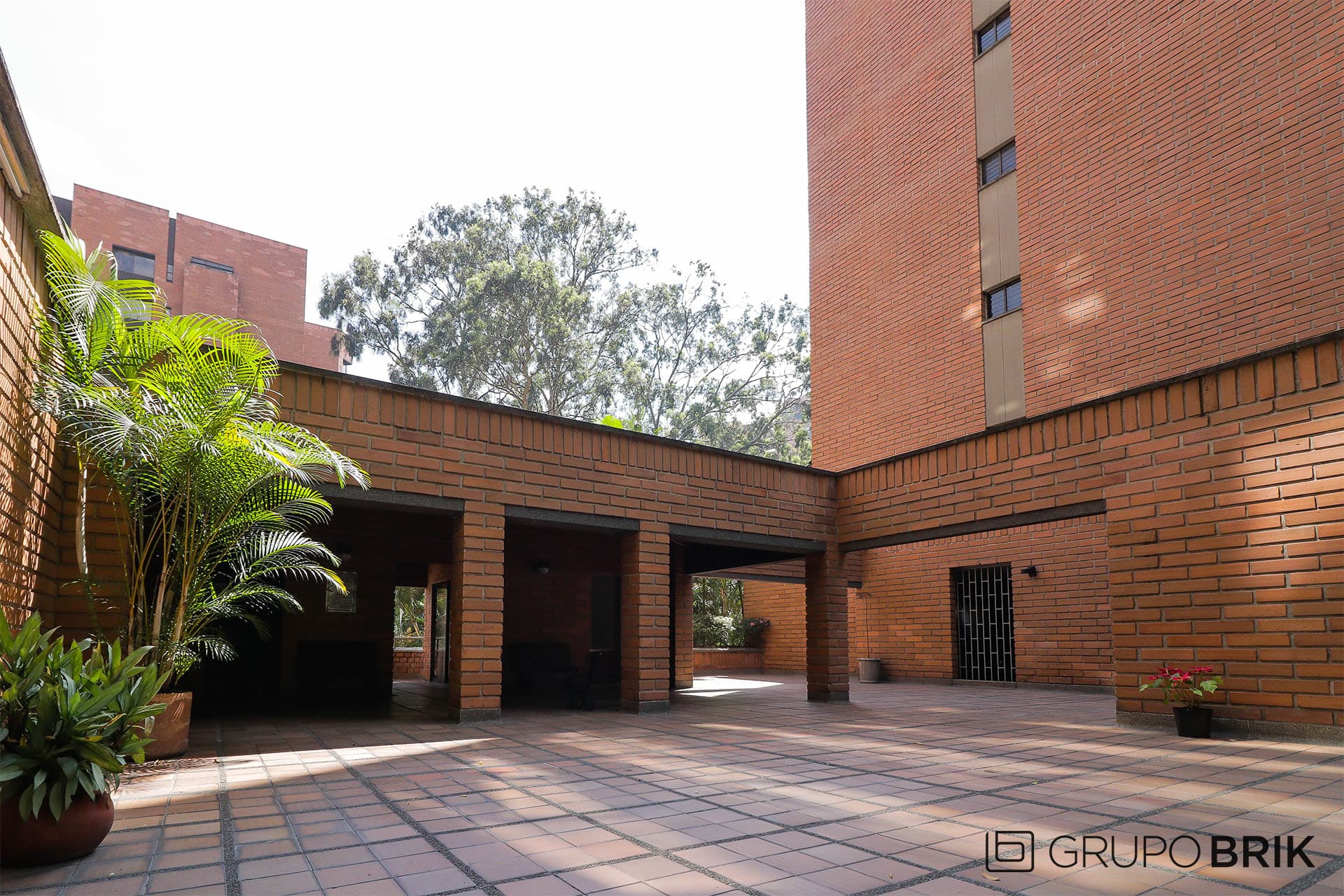 Vista principal de la propiedad