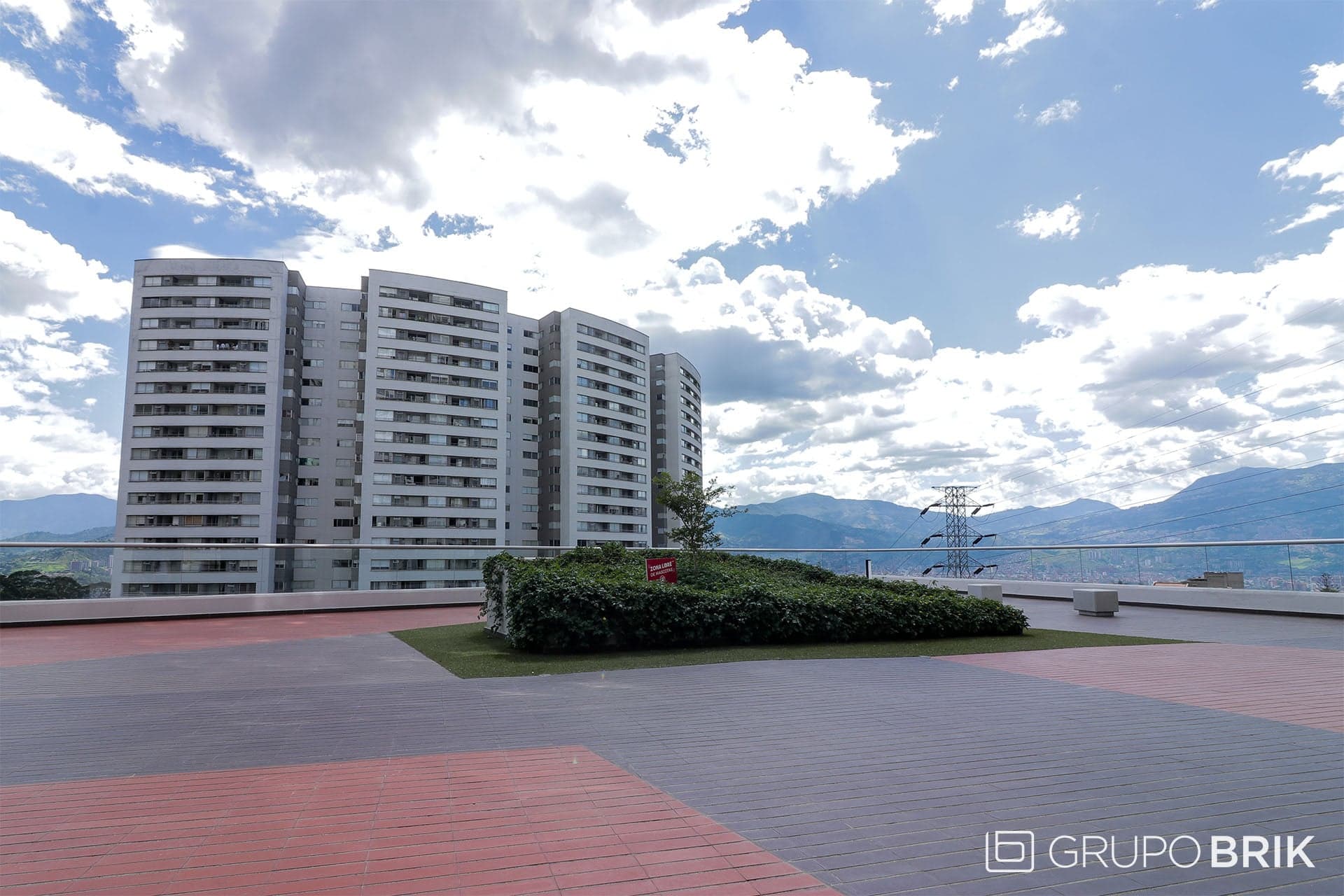 Vista principal de la propiedad