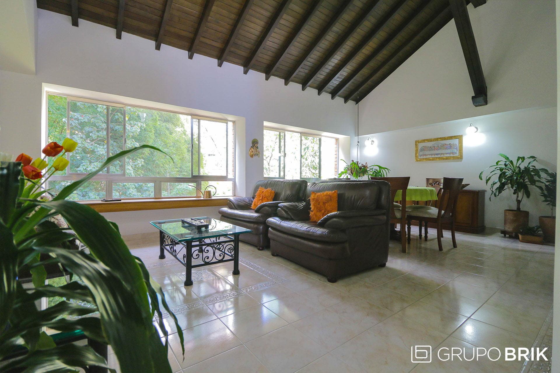 Vista principal de la propiedad