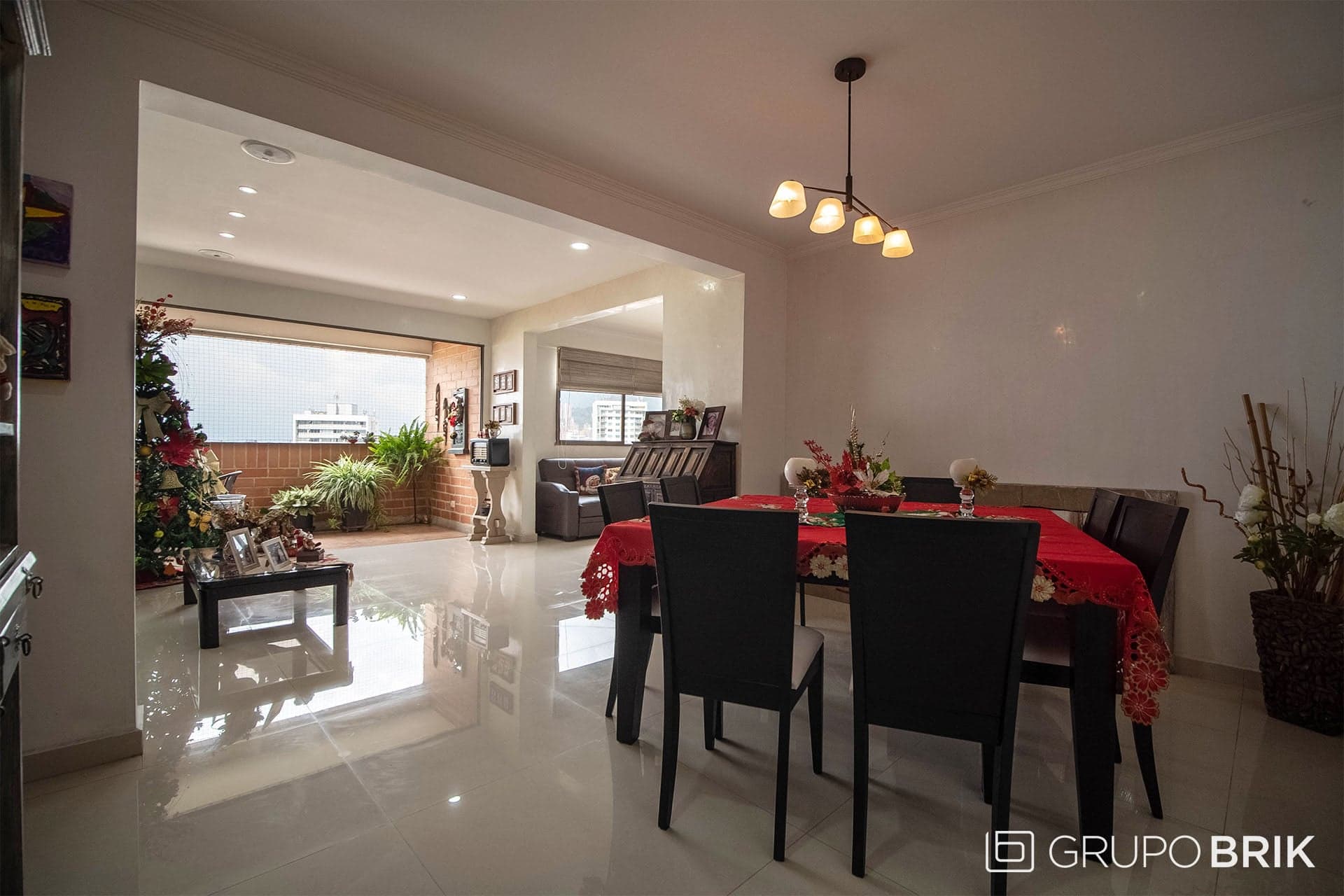 Vista principal de la propiedad