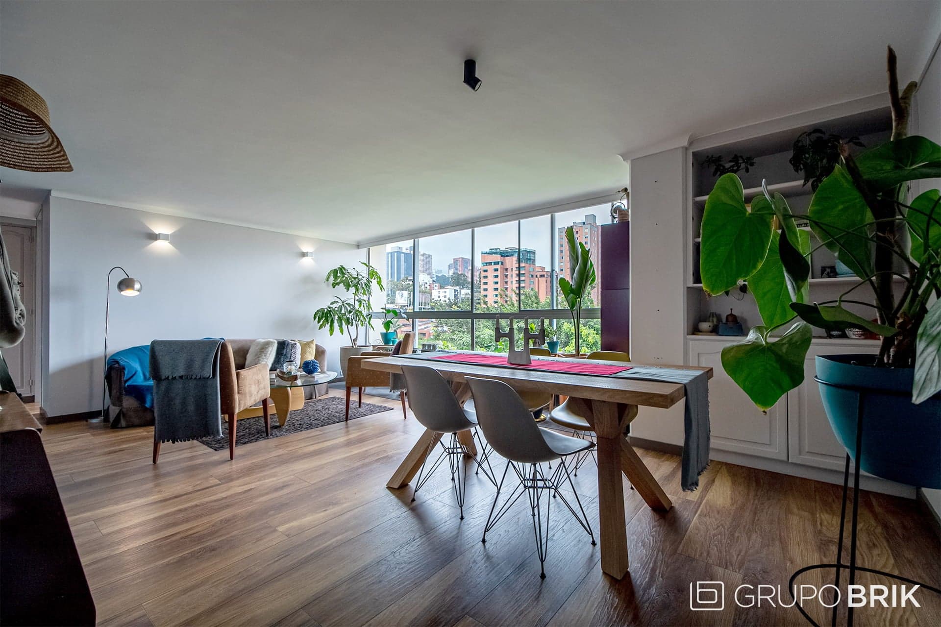 Vista principal de la propiedad