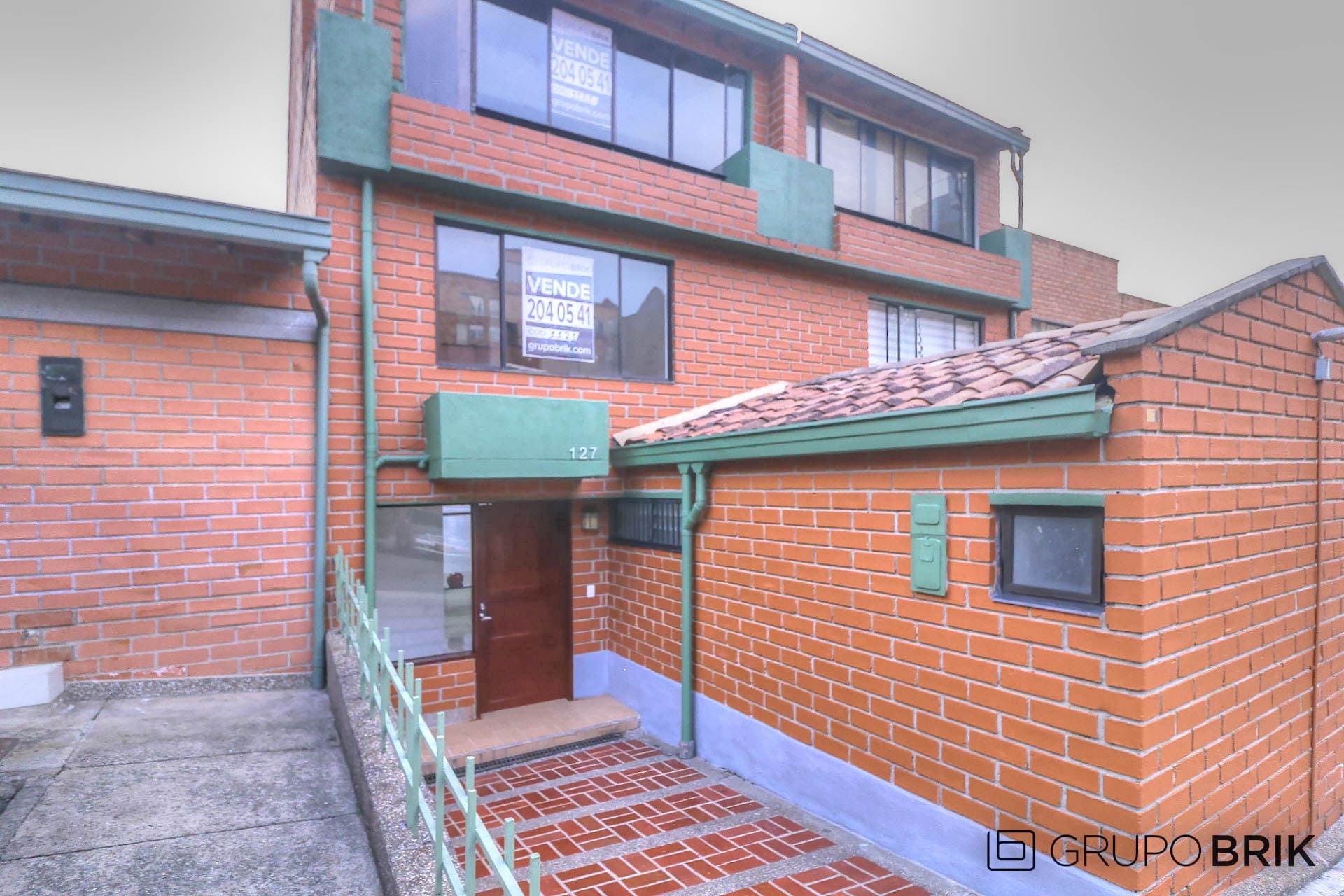 Vista principal de la propiedad