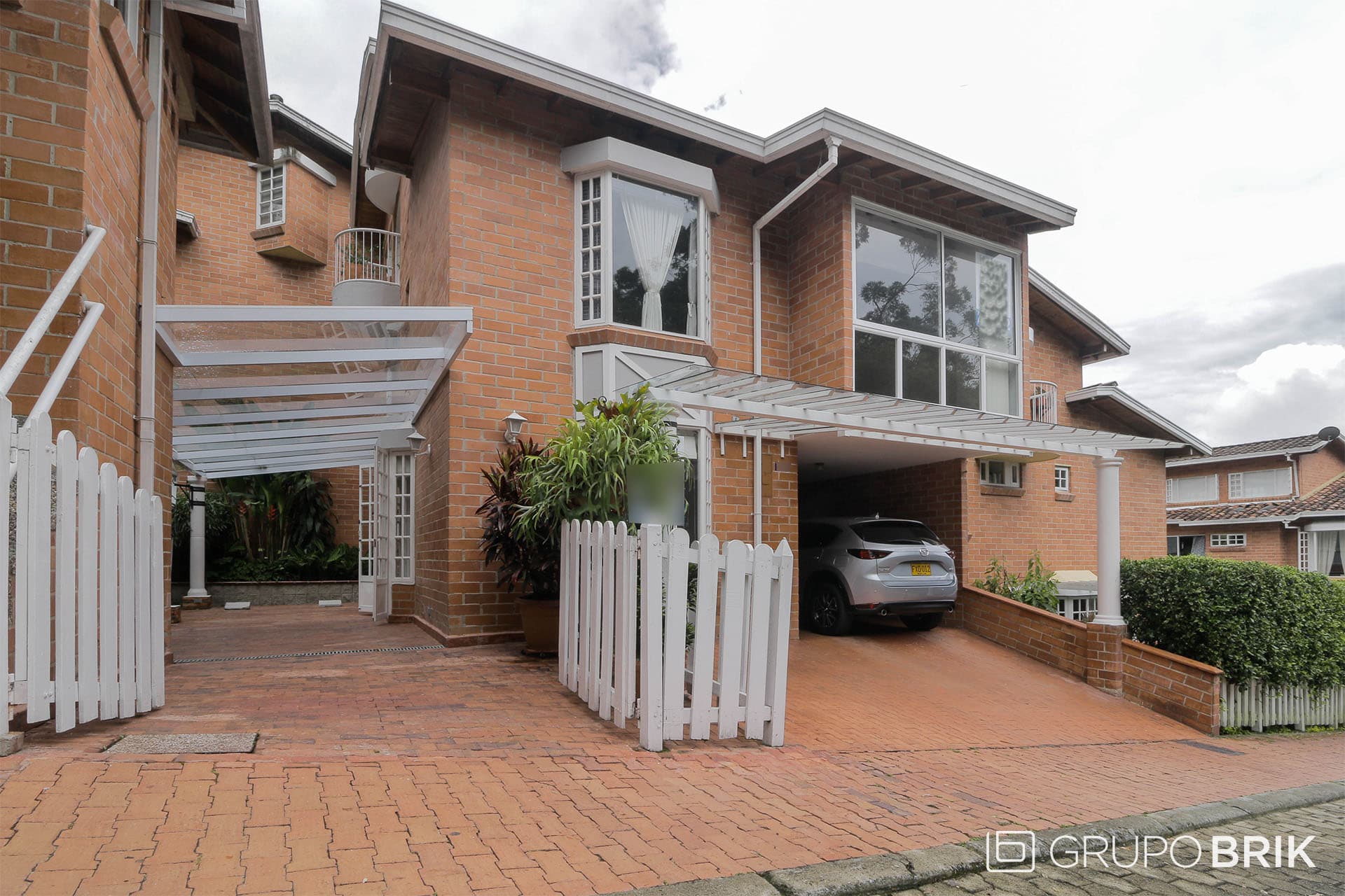 Vista principal de la propiedad