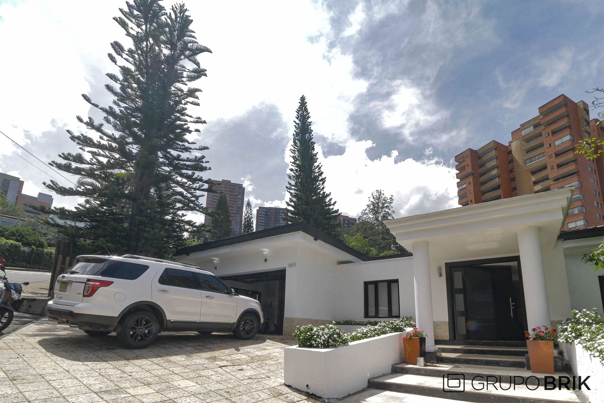 Vista principal de la propiedad