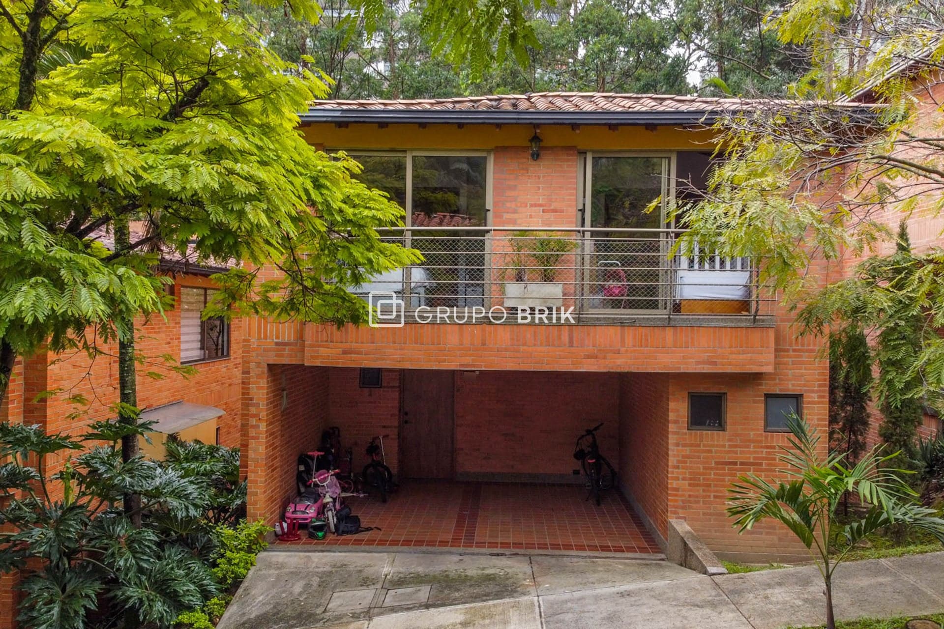 Vista principal de la propiedad