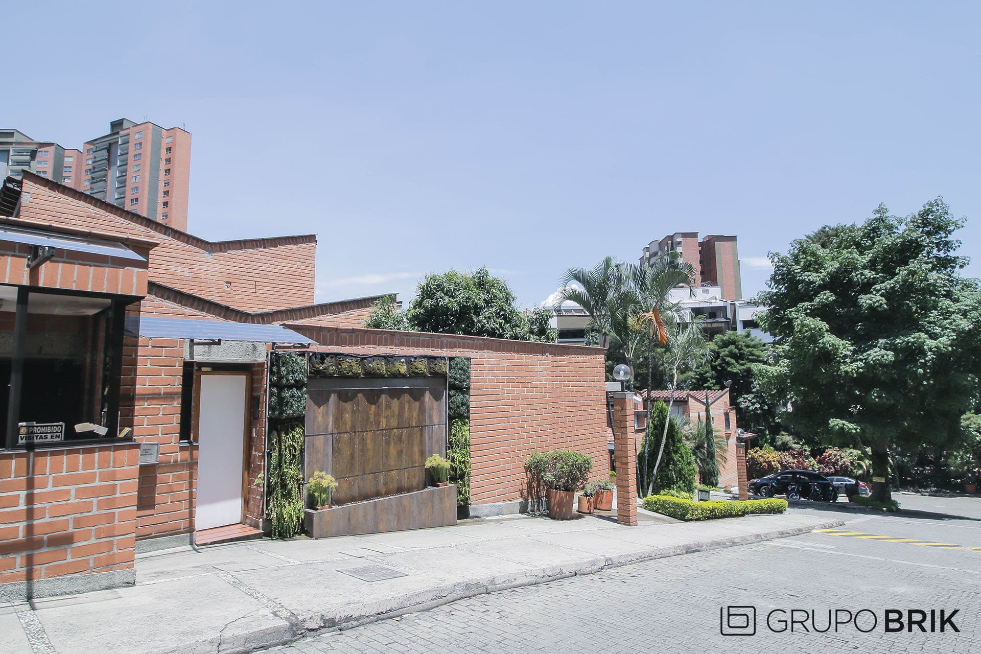 Vista principal de la propiedad