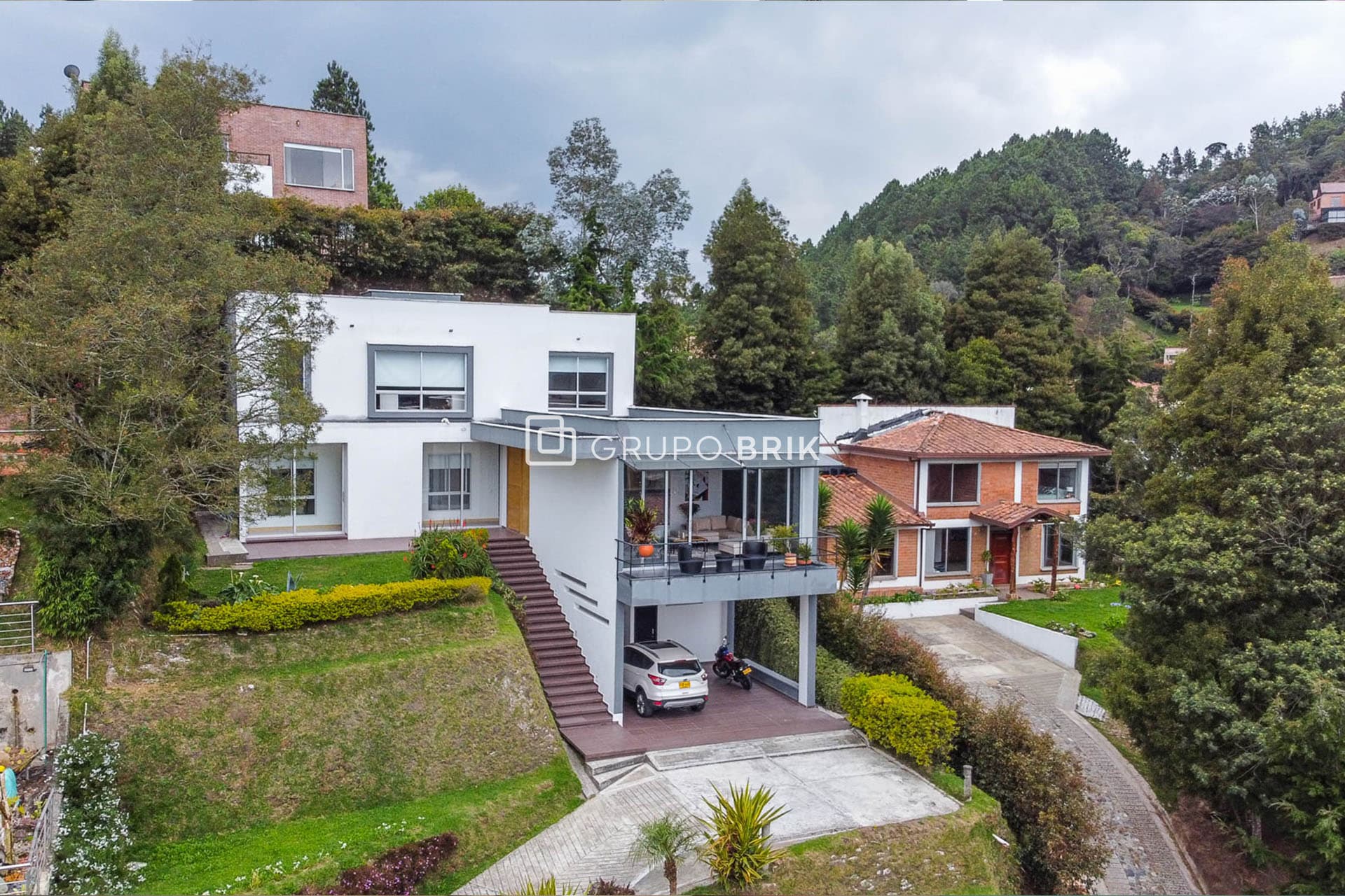 Vista principal de la propiedad