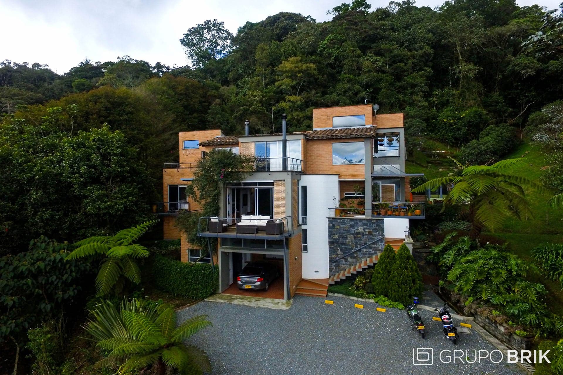 Vista principal de la propiedad