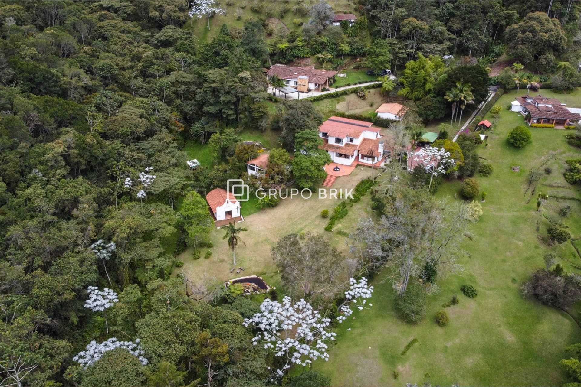 Vista principal de la propiedad