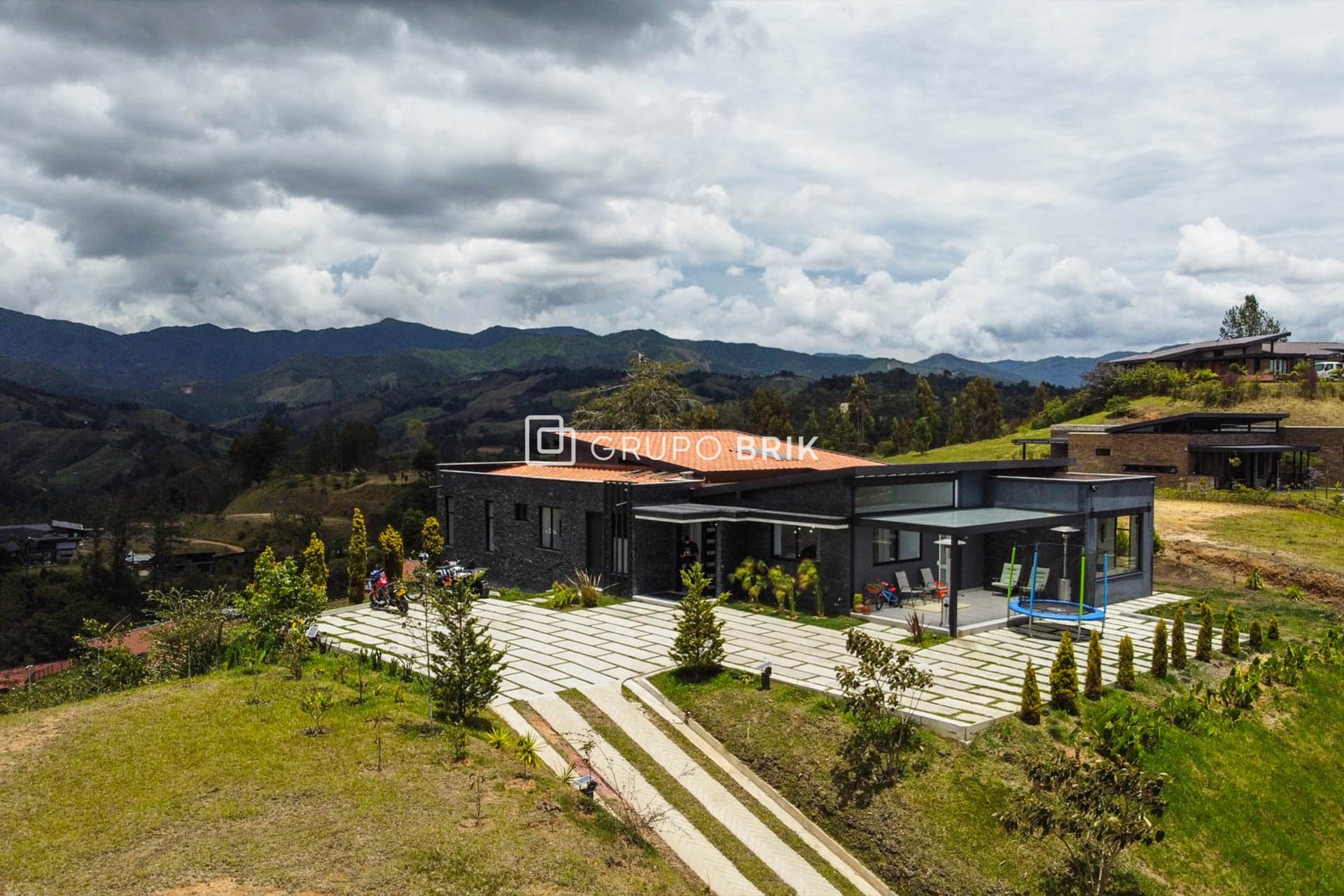 Vista principal de la propiedad