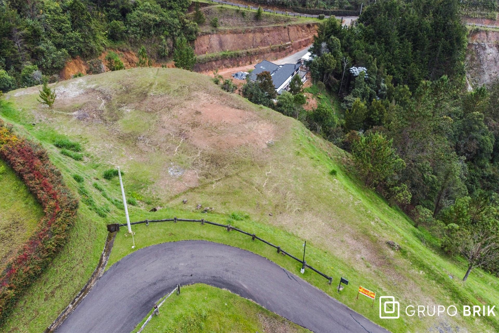 Vista principal de la propiedad