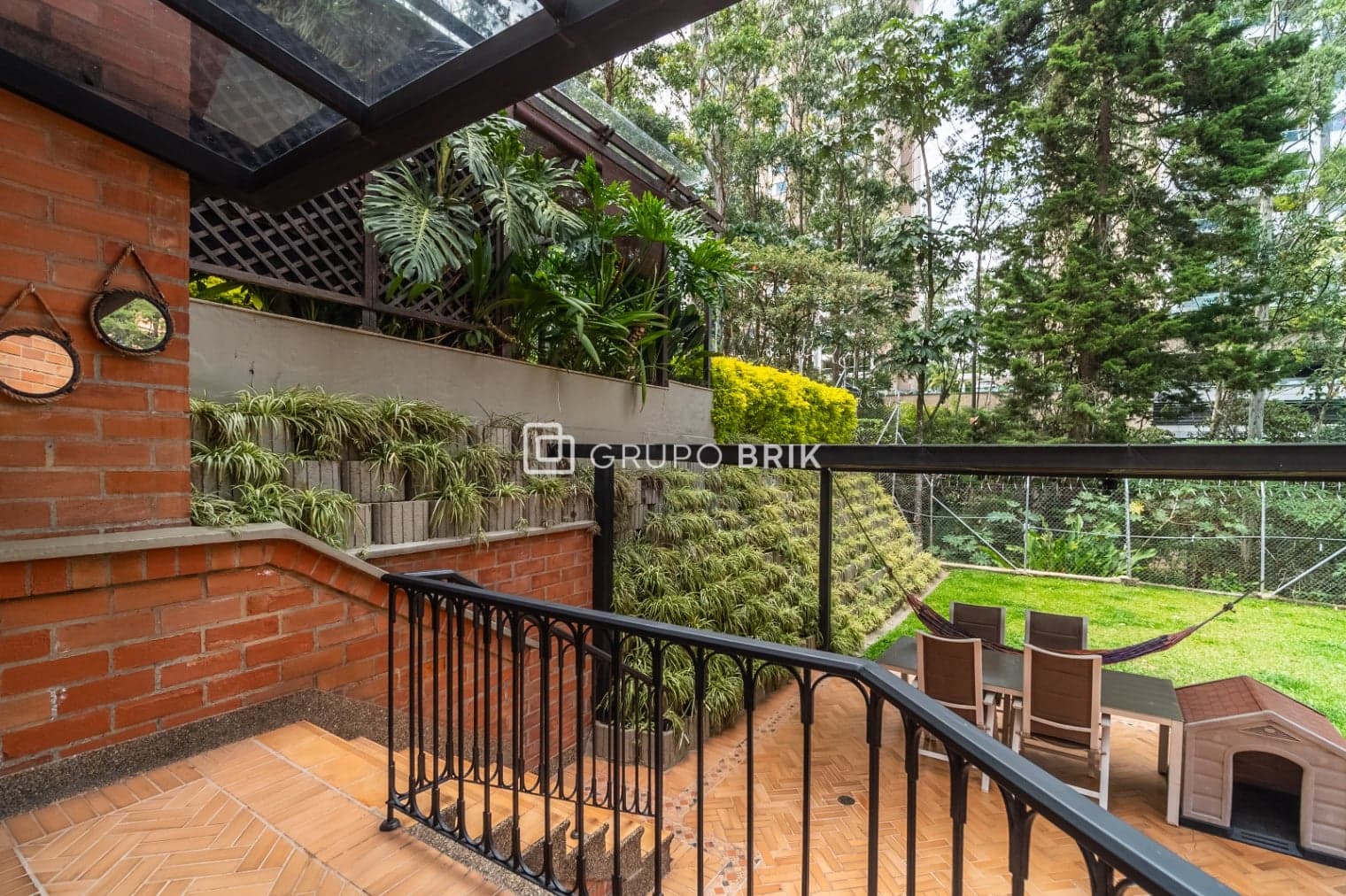 4-bed house for sale in El Poblado, Medellín: photo 10 of 27