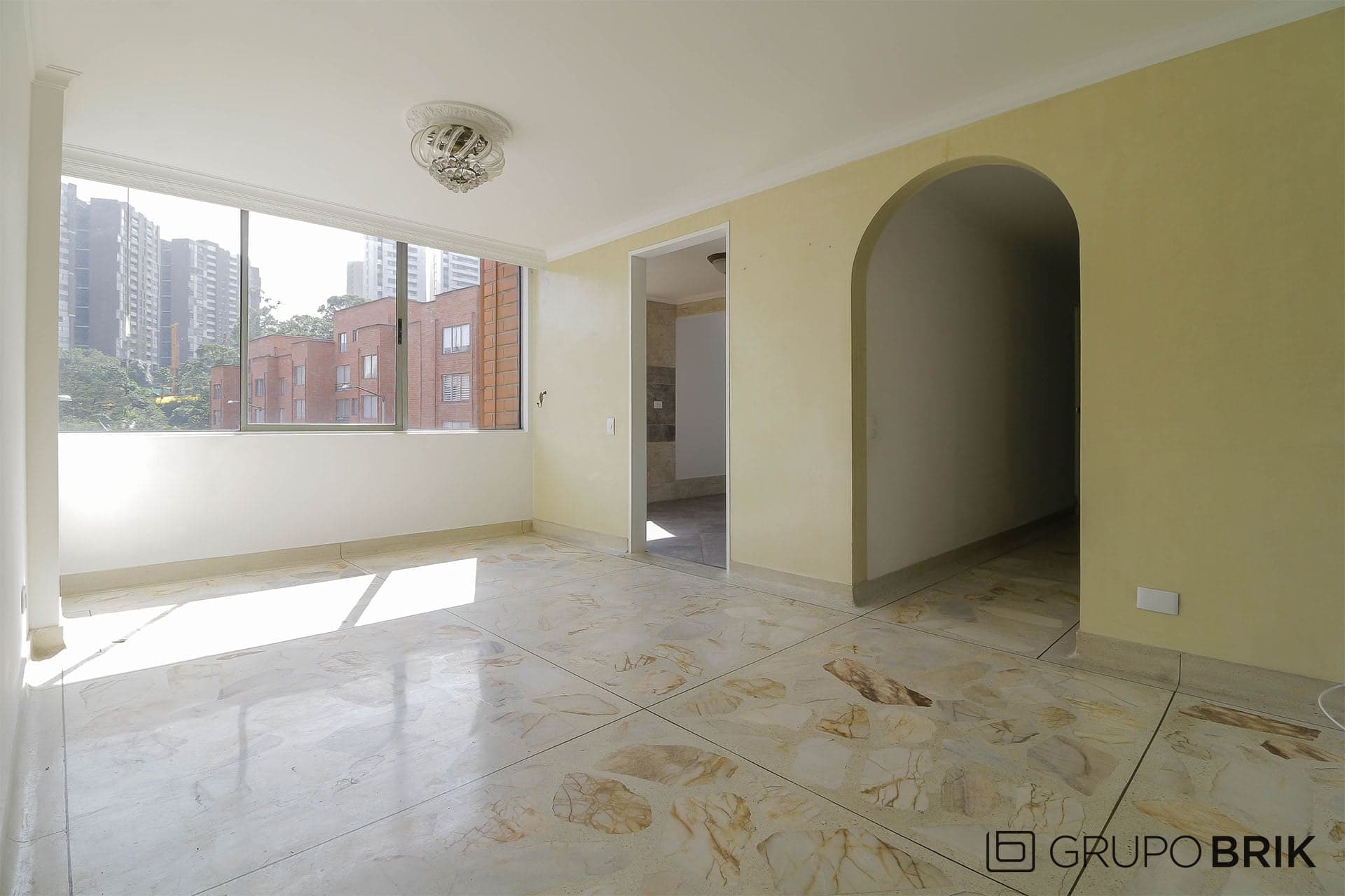 Vista principal de la propiedad