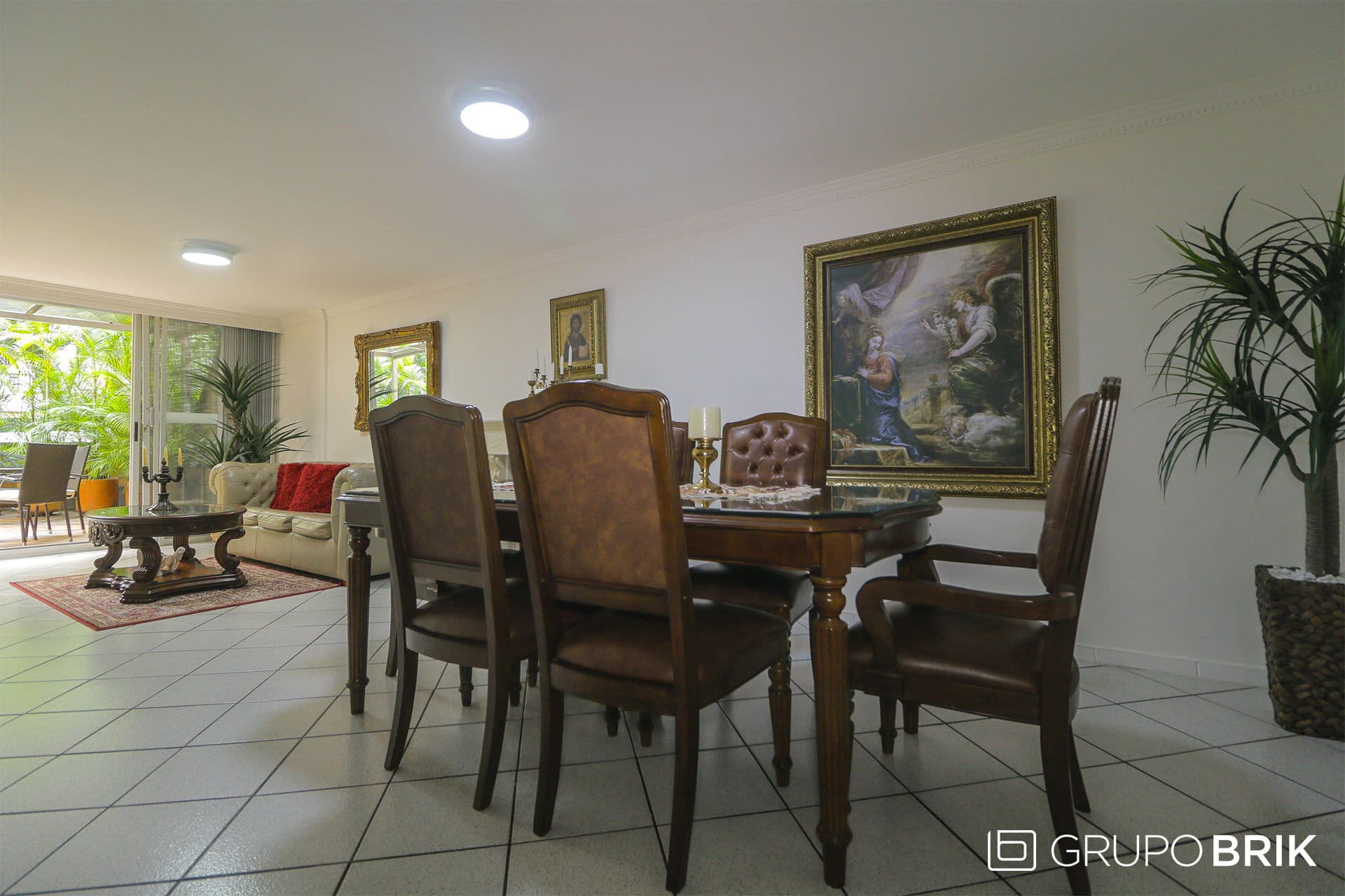 Vista principal de la propiedad