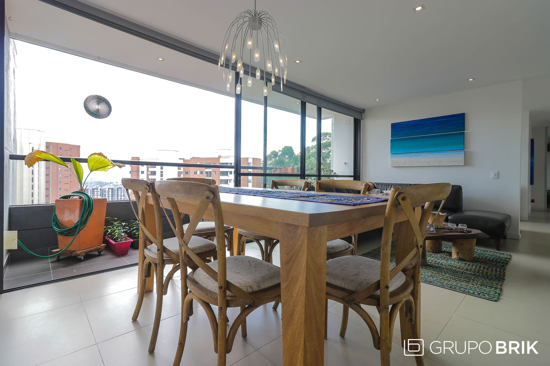 Vista principal de la propiedad