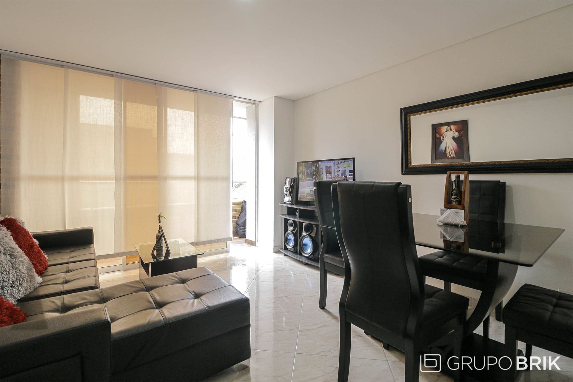 Vista principal de la propiedad