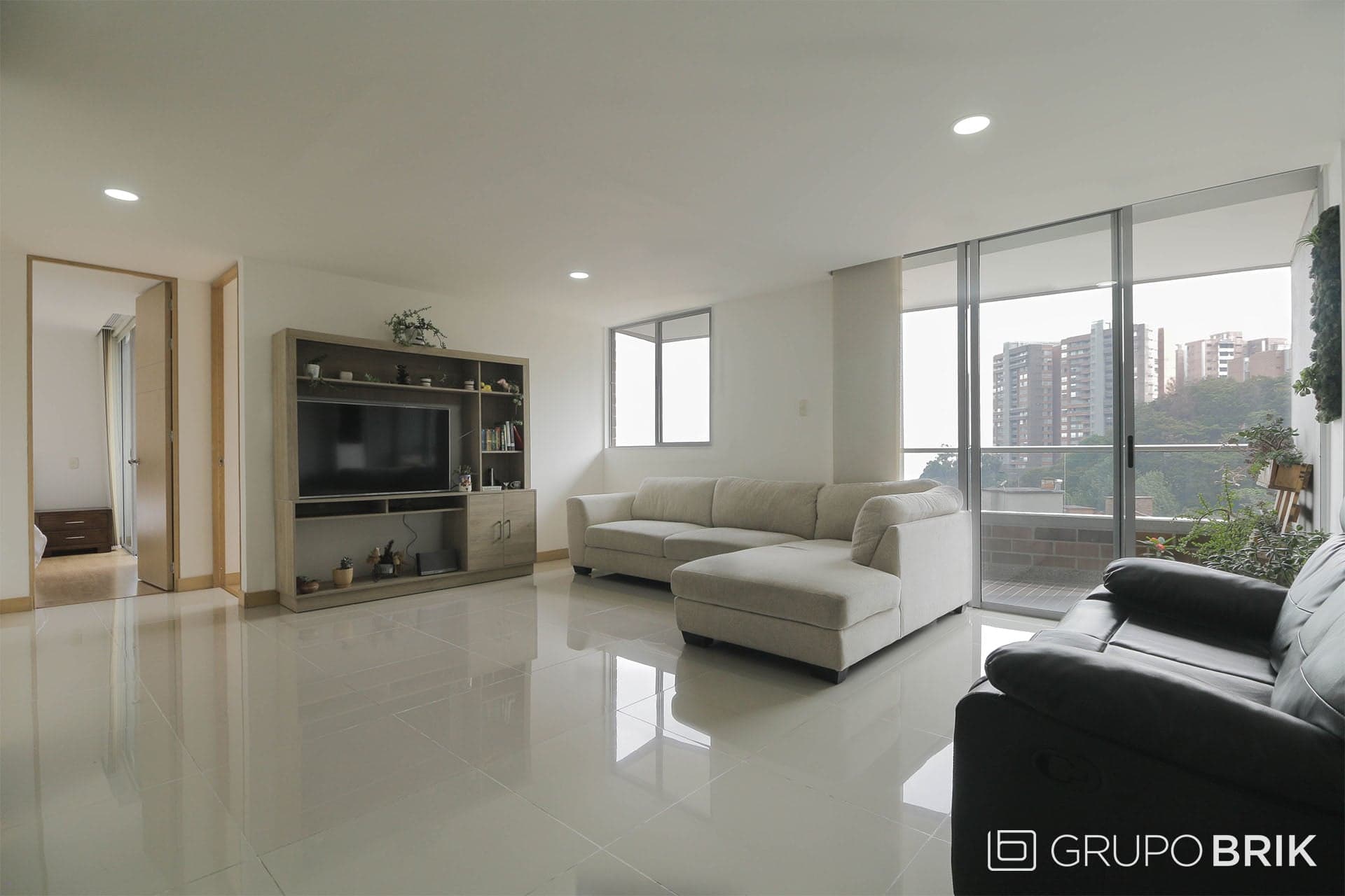 Vista principal de la propiedad