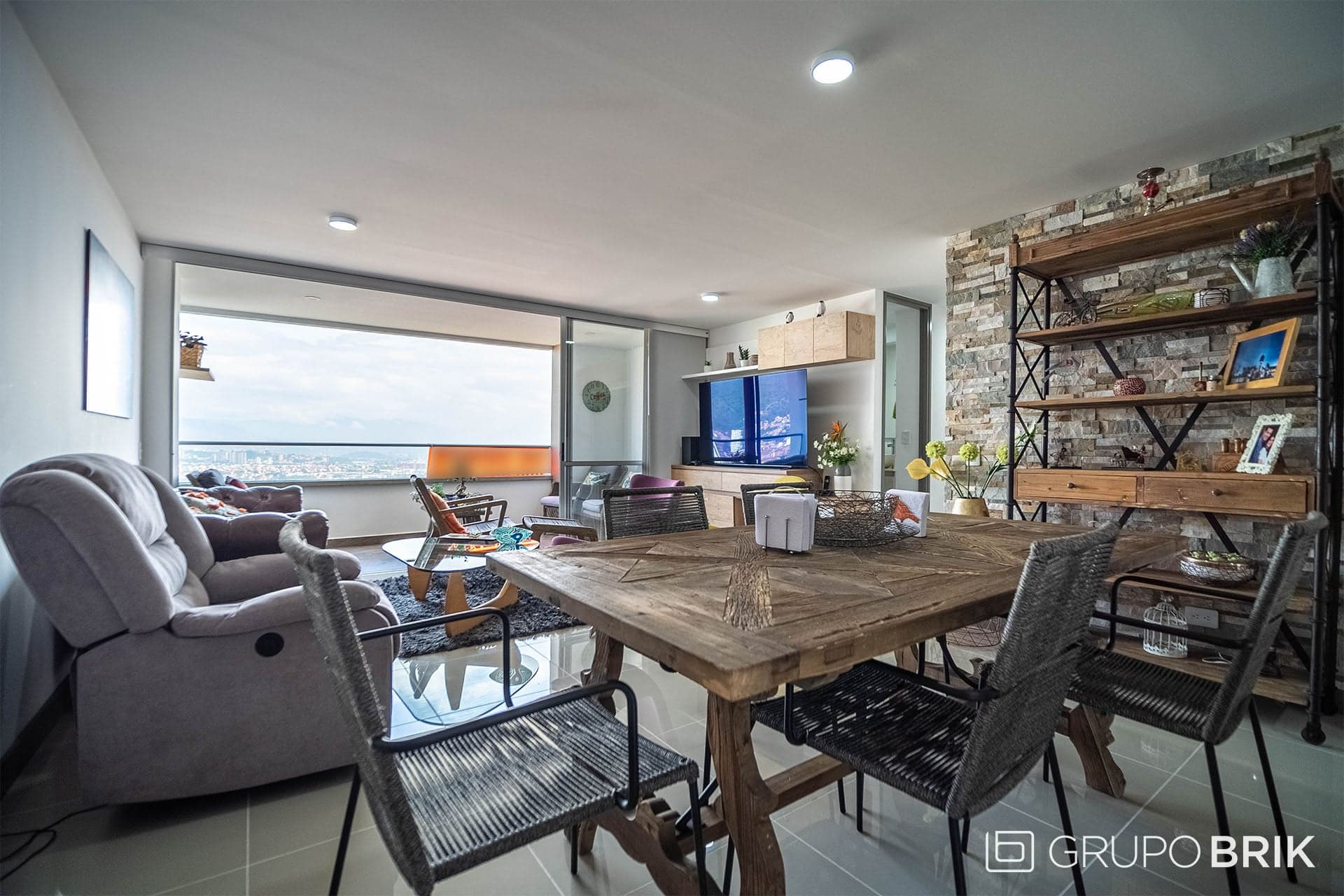 Vista principal de la propiedad