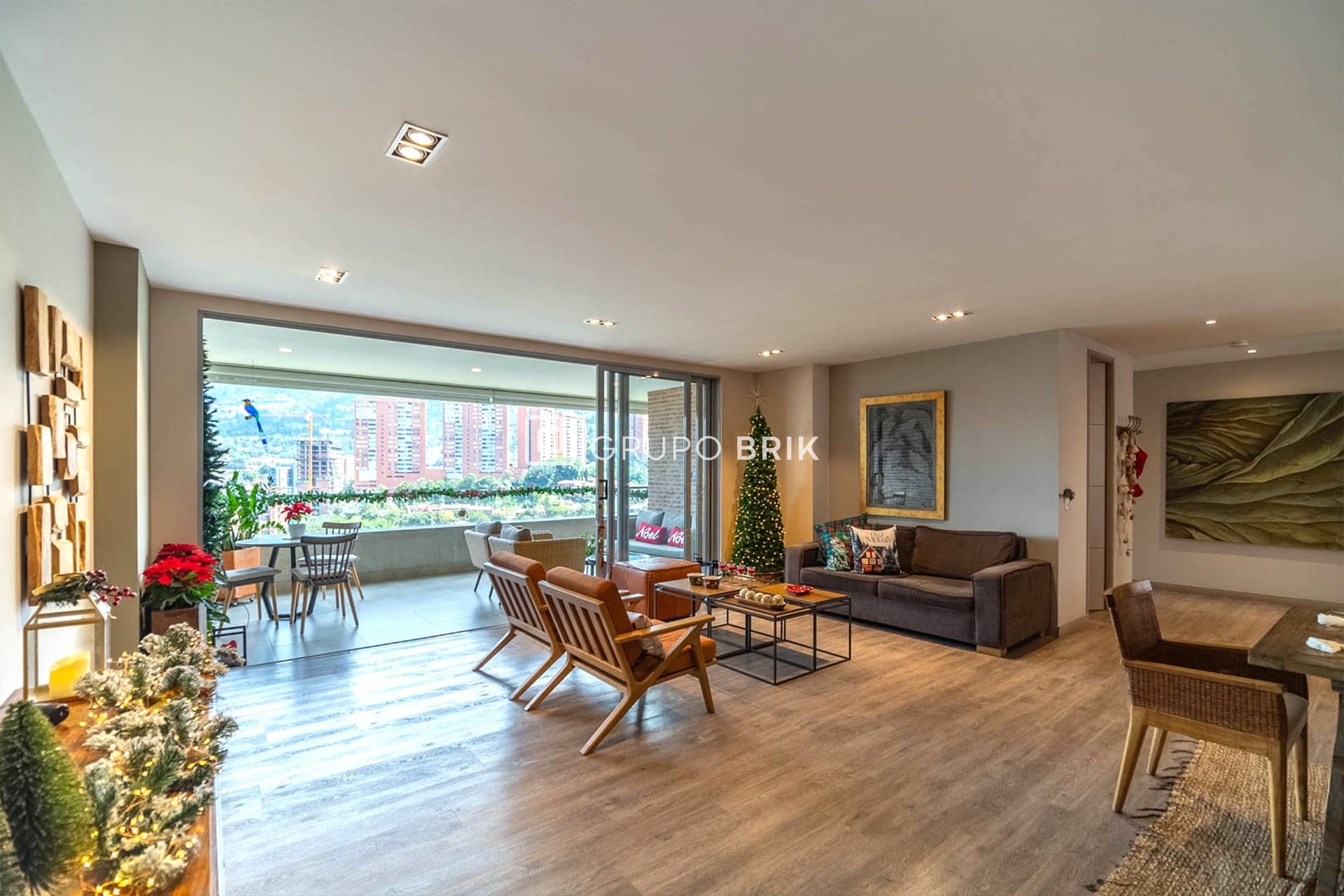 Vista principal de la propiedad