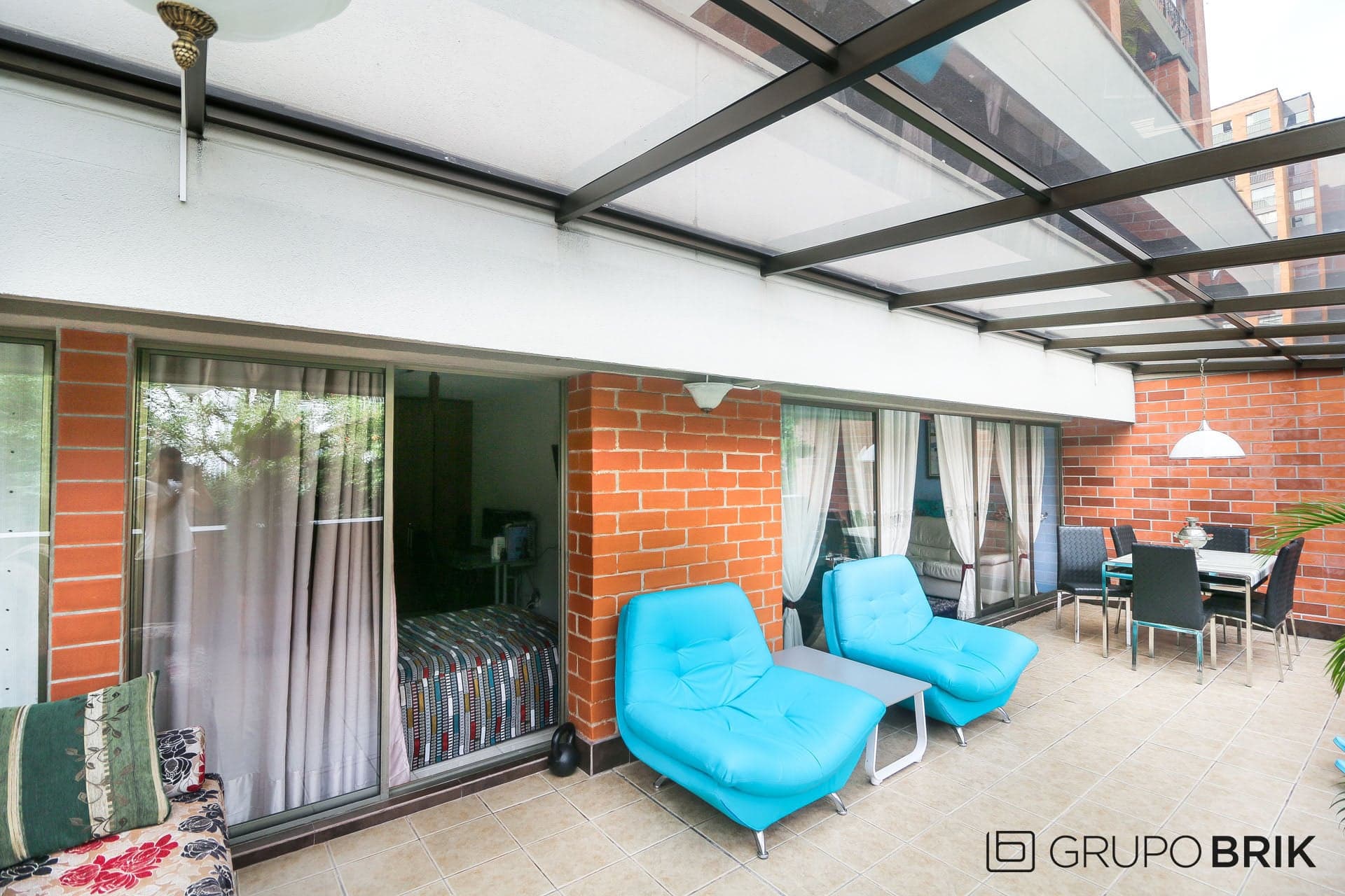 Vista principal de la propiedad