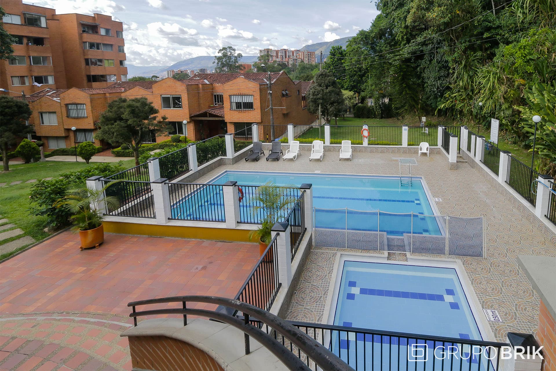 Vista principal de la propiedad