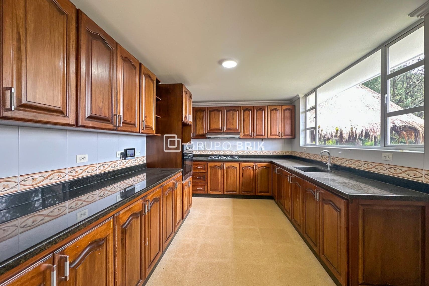 6-bed house for sale in Envigado: photo 7 of 20