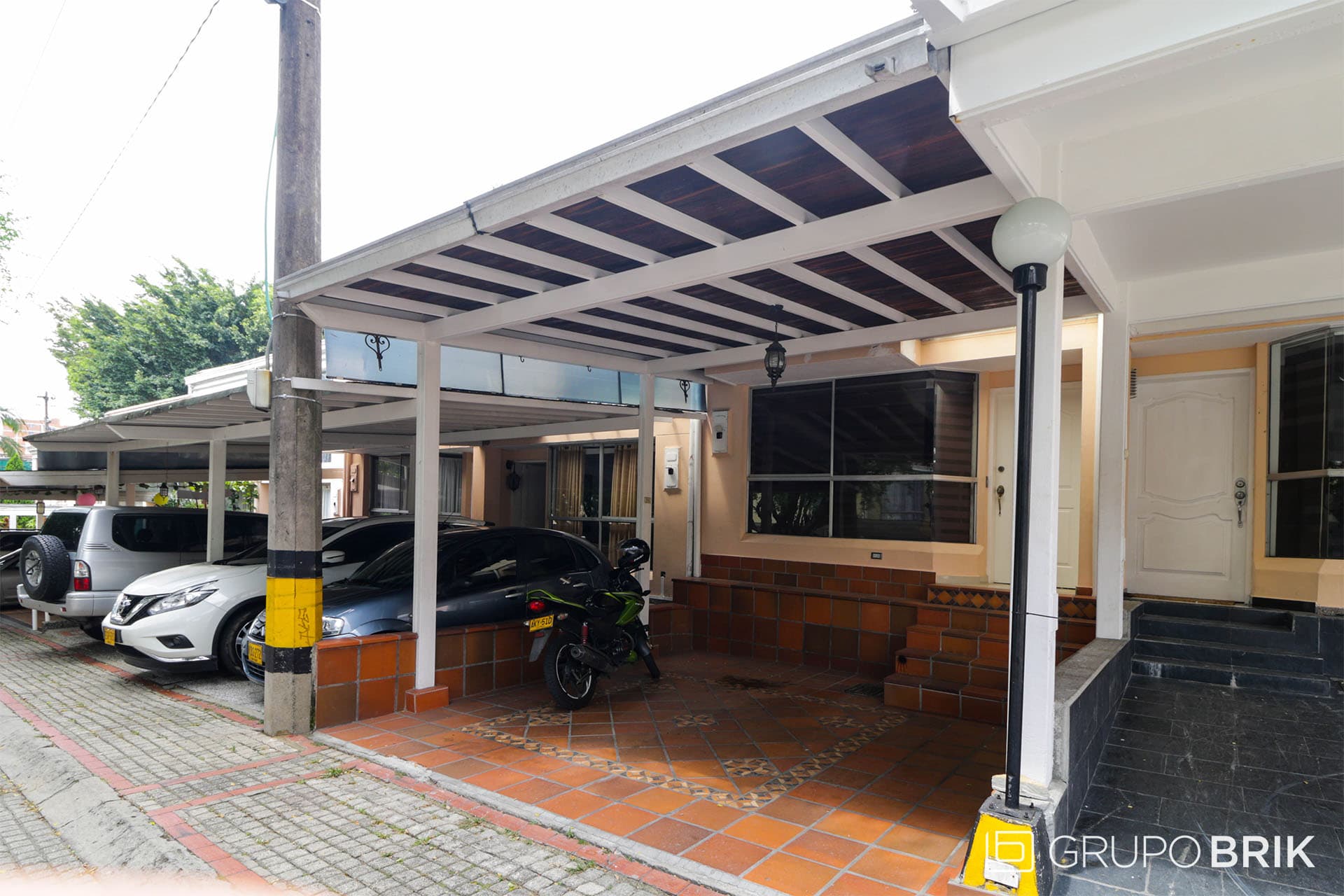 Vista principal de la propiedad