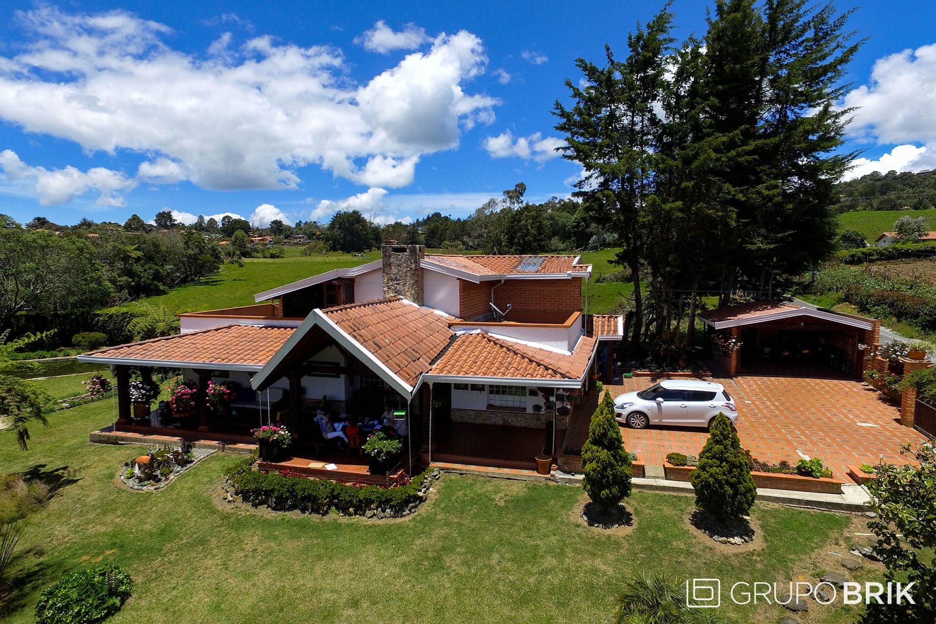 Vista principal de la propiedad