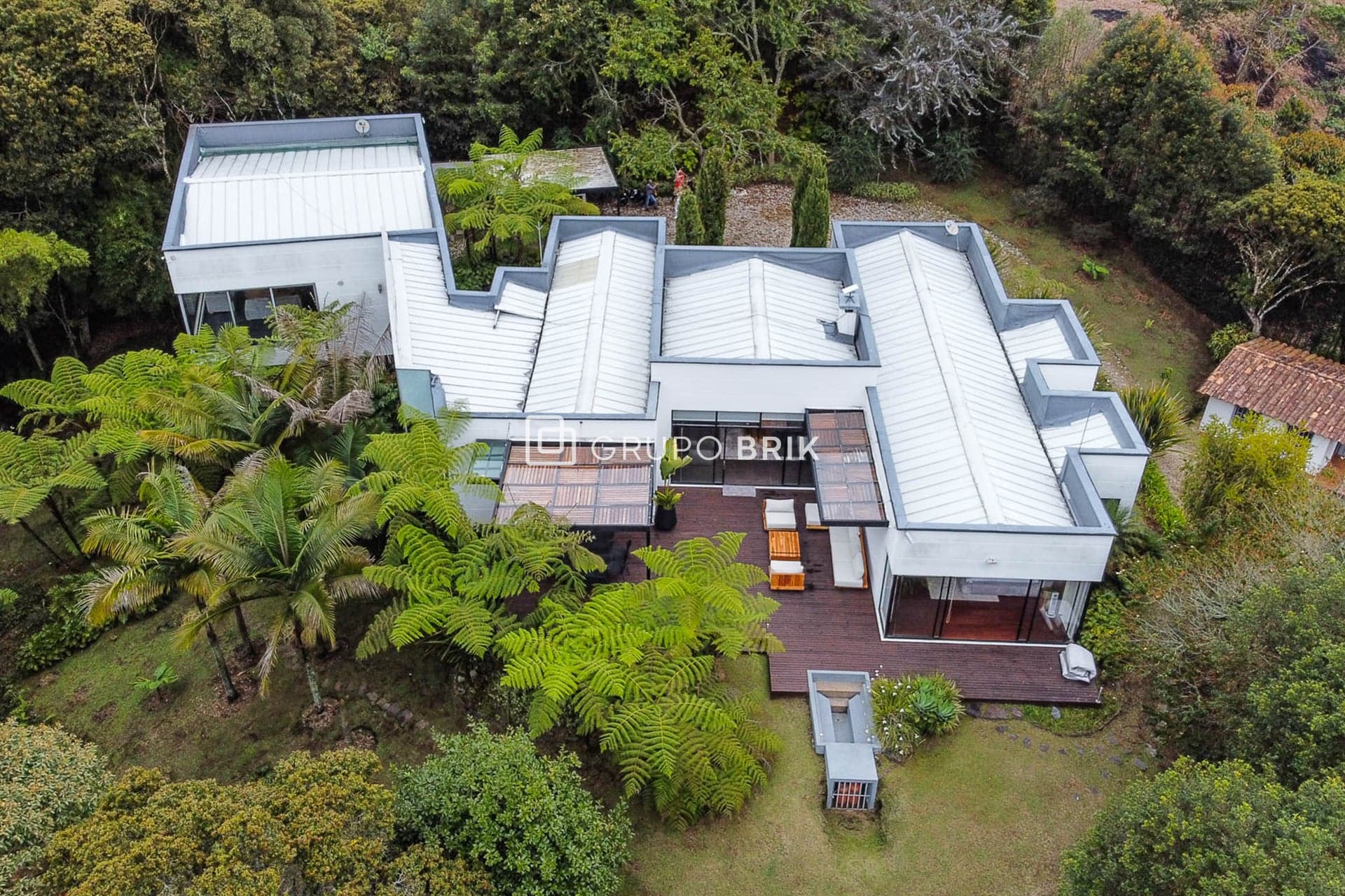 Vista principal de la propiedad