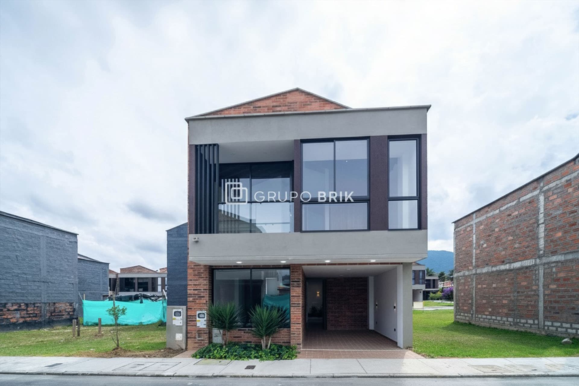 Vista principal de la propiedad