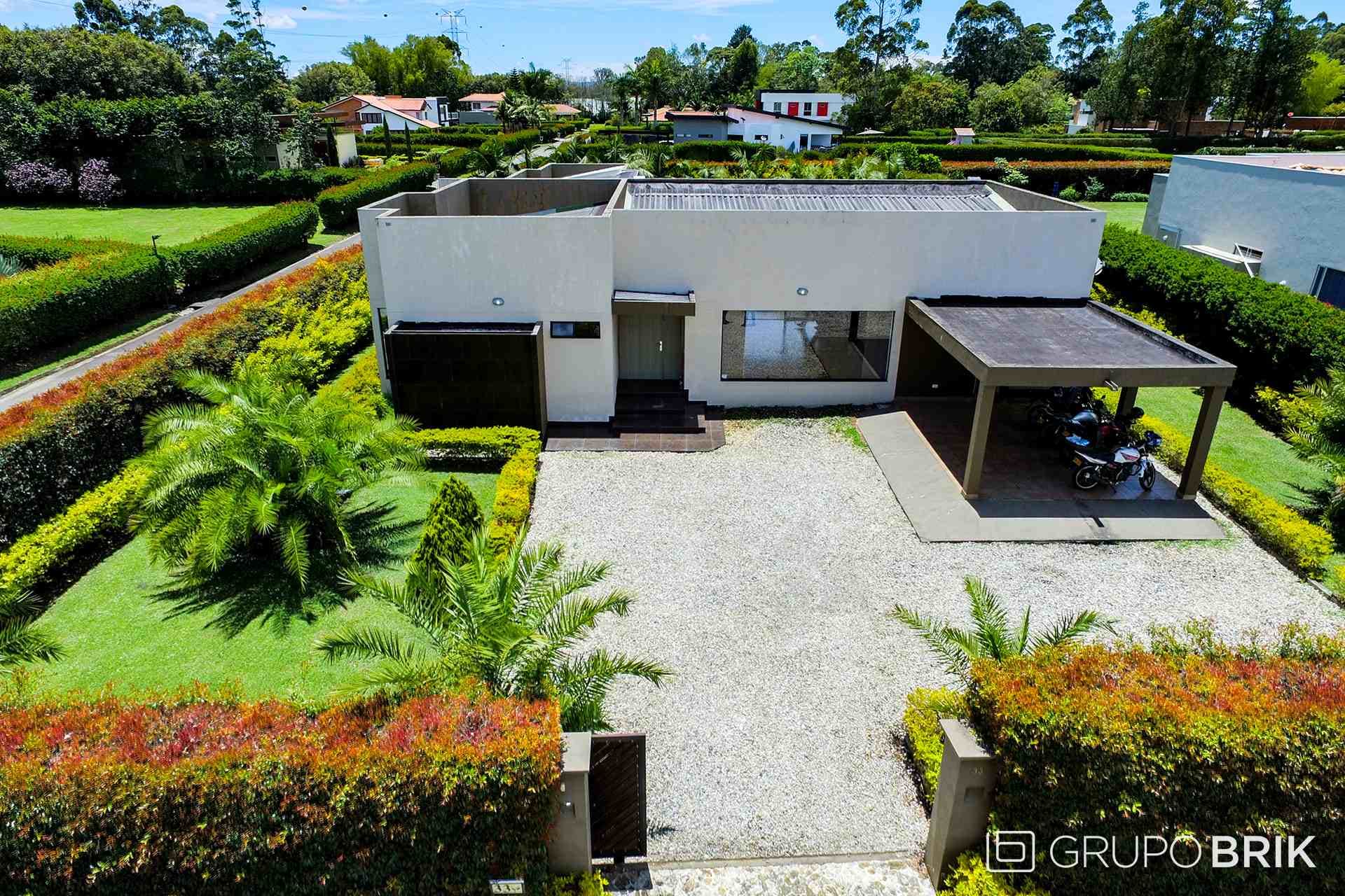 Vista principal de la propiedad