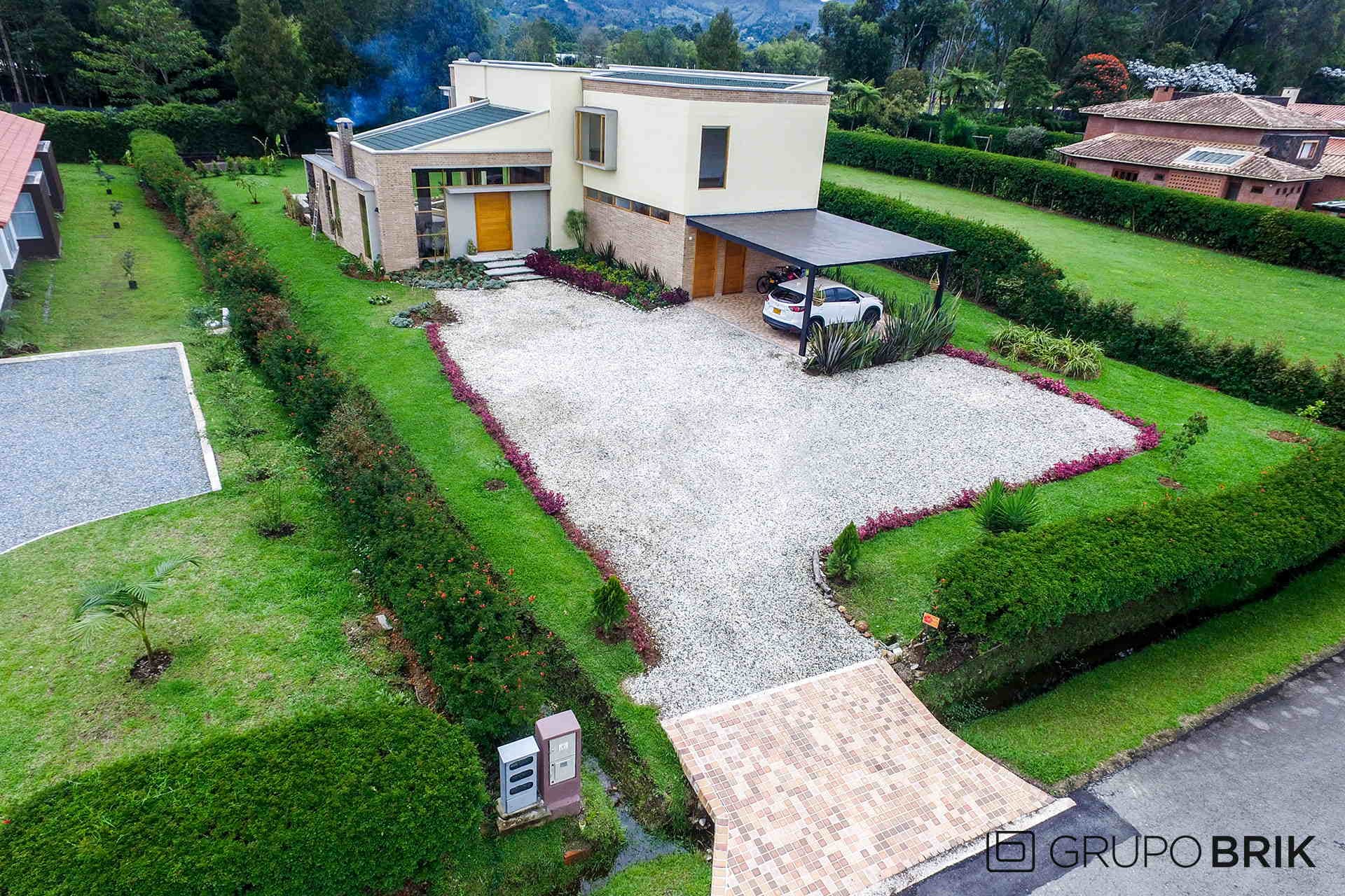 Vista principal de la propiedad