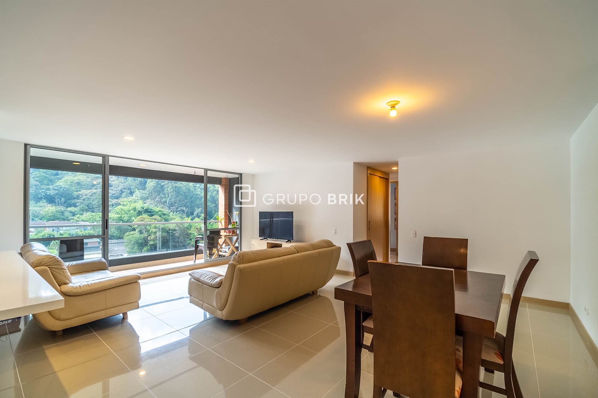 Vista principal de la propiedad