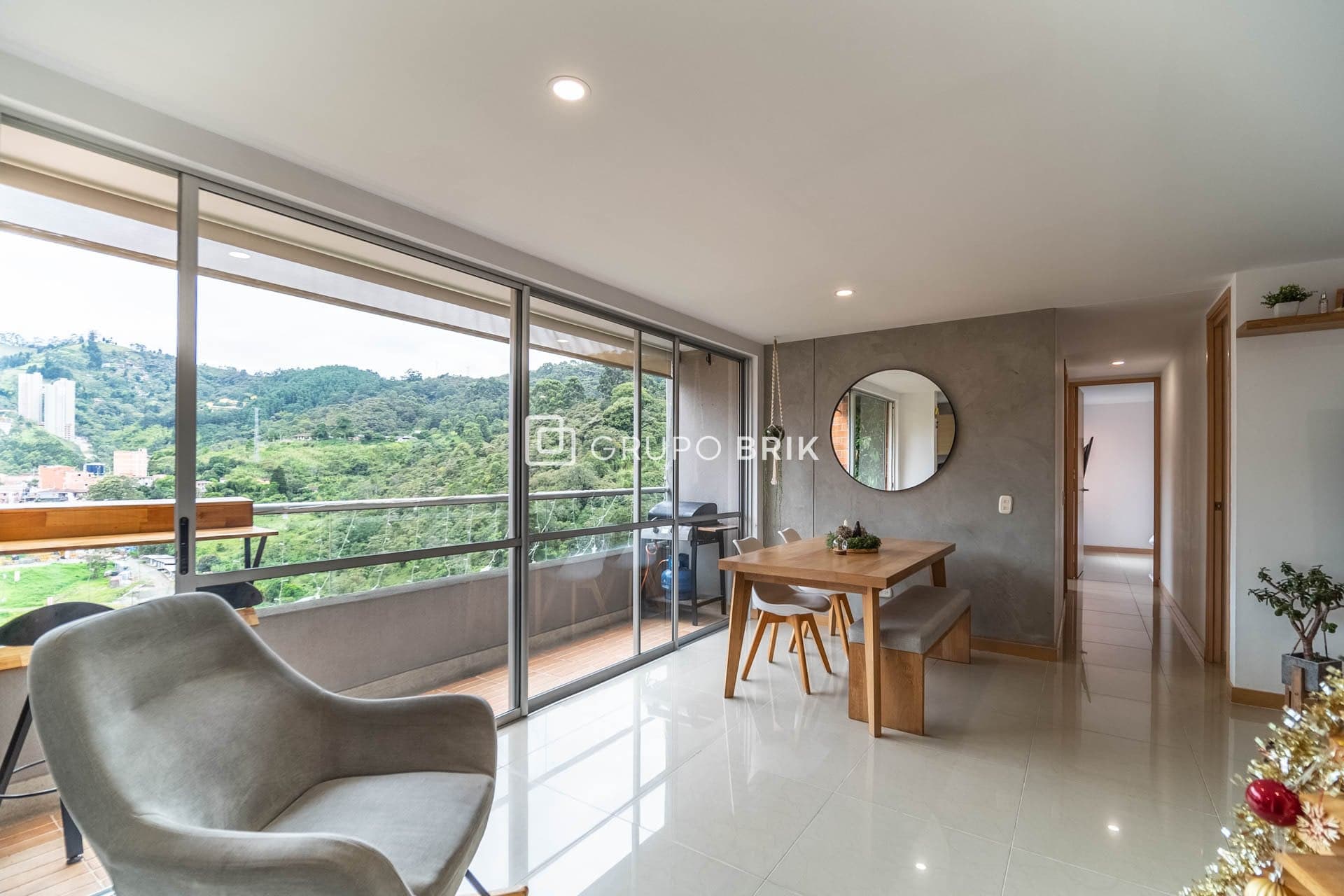 Vista principal de la propiedad