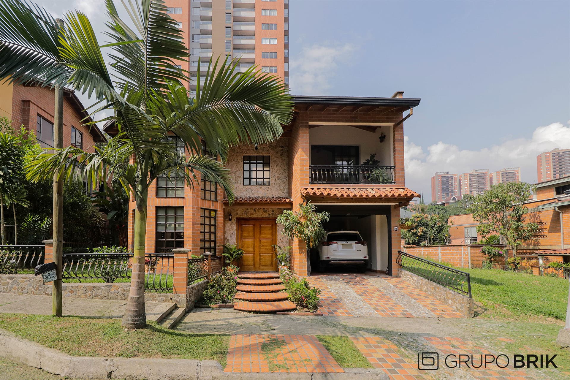 Vista principal de la propiedad