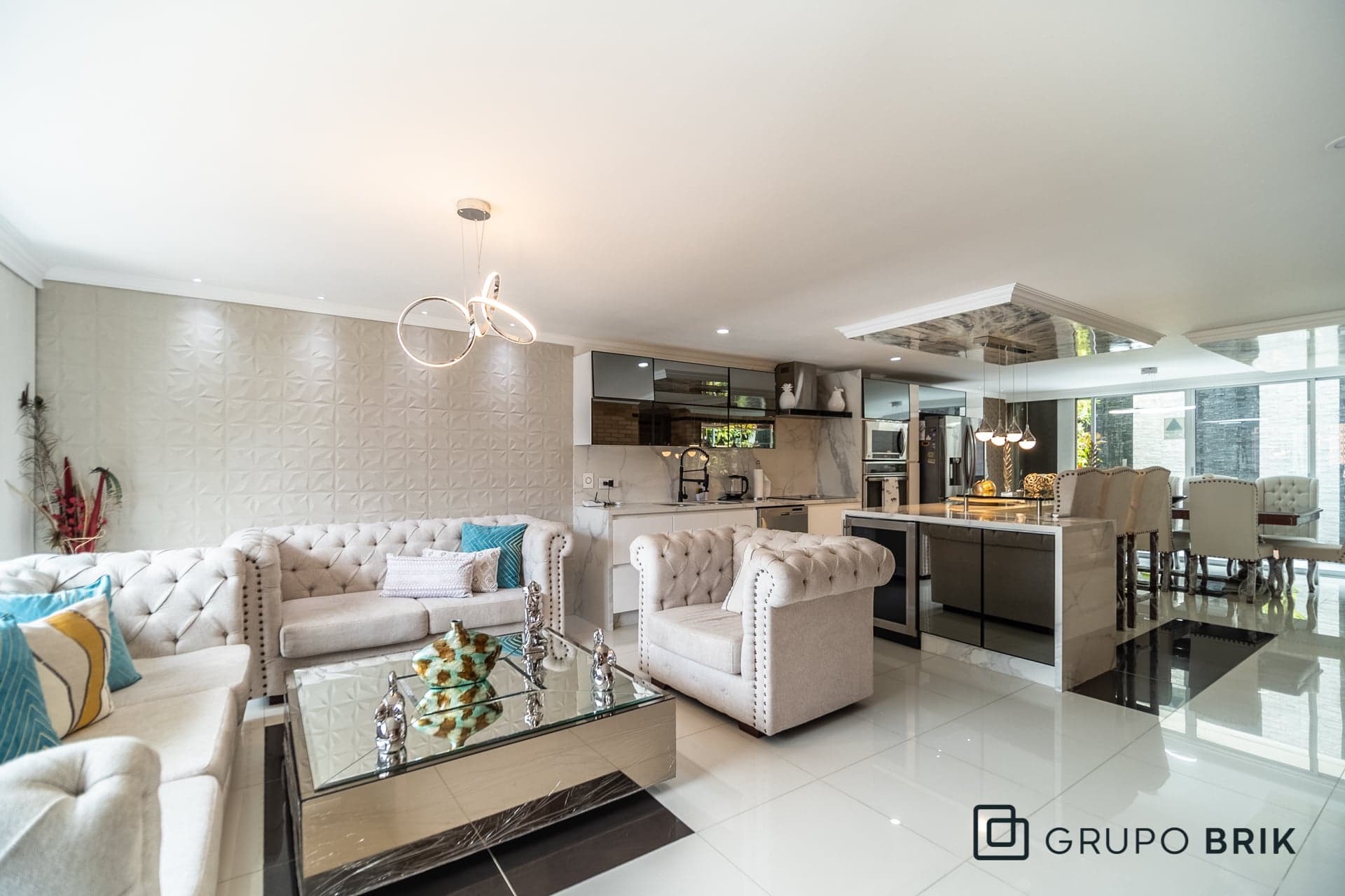 Vista principal de la propiedad