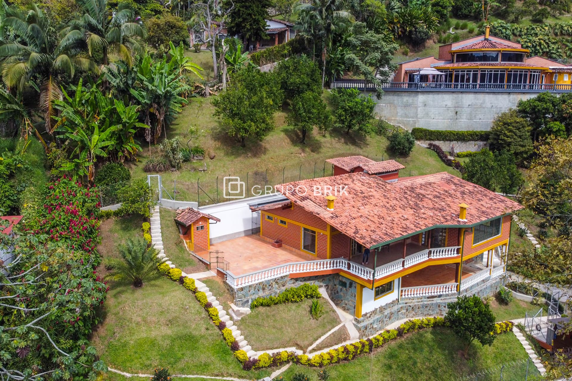 Vista principal de la propiedad