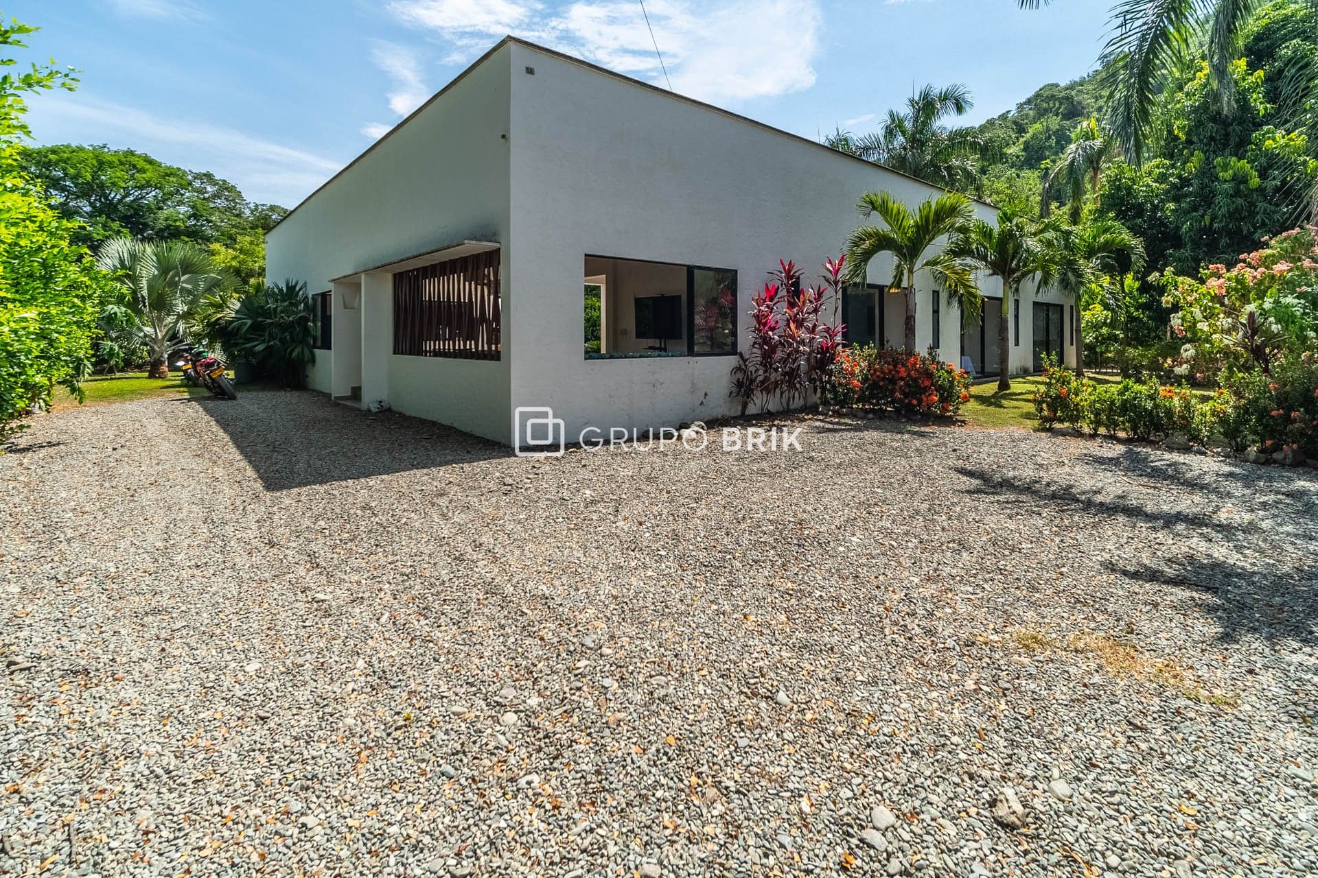 Vista principal de la propiedad