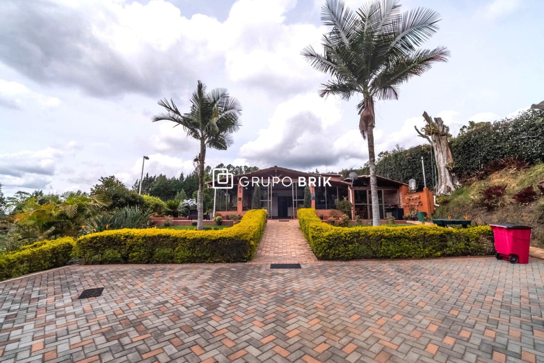 Finca Piedras Blancas 3002 - 1