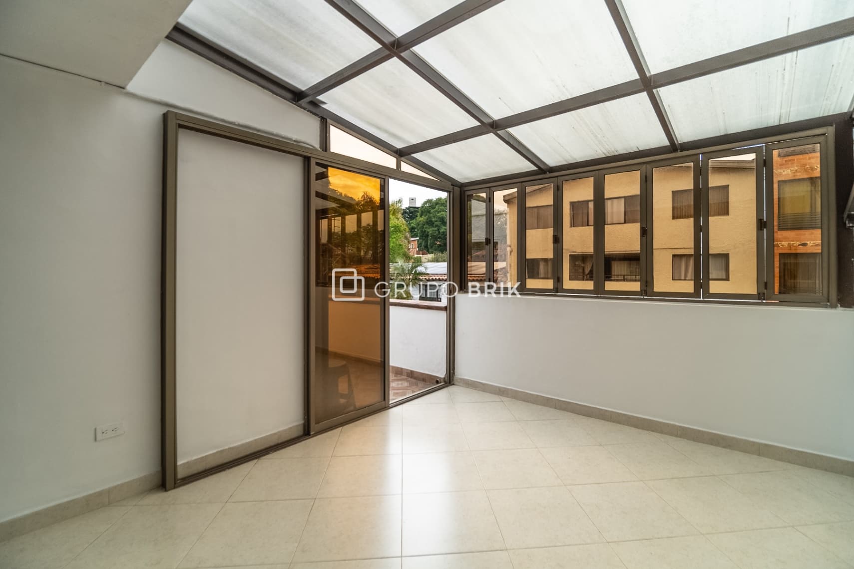3-bed apartment for sale in Belen, Medellín: photo 13 of 22