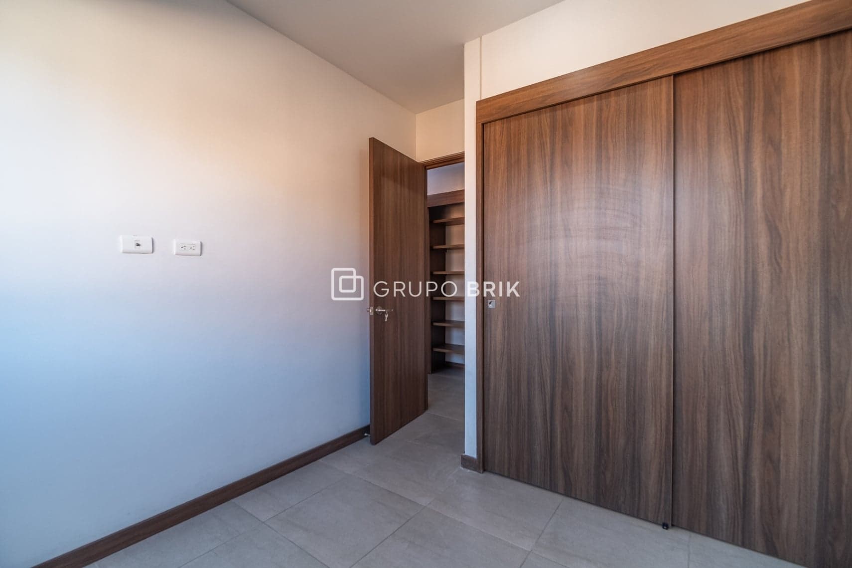 Apartamento Fabricato 3206: foto 12 de 17