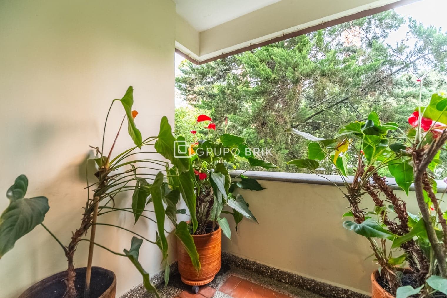 3-bed apartment for sale in El Poblado, Medellín: photo 9 of 14