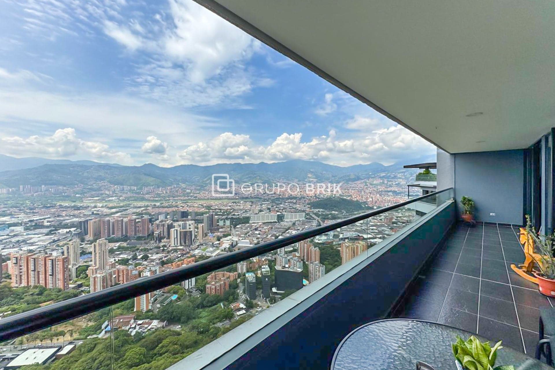 Vista principal de la propiedad
