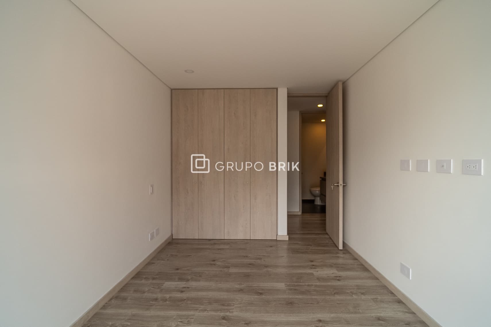 3-bed apartment for sale in El Poblado, Medellín: photo 13 of 16