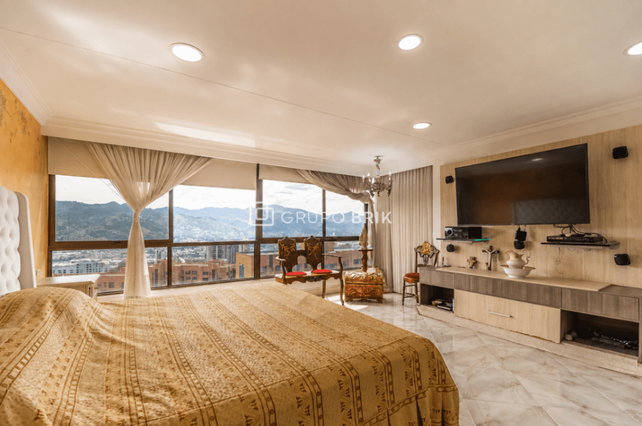 5-bed apartment for sale in El Poblado, Medellín: photo 21 of 28